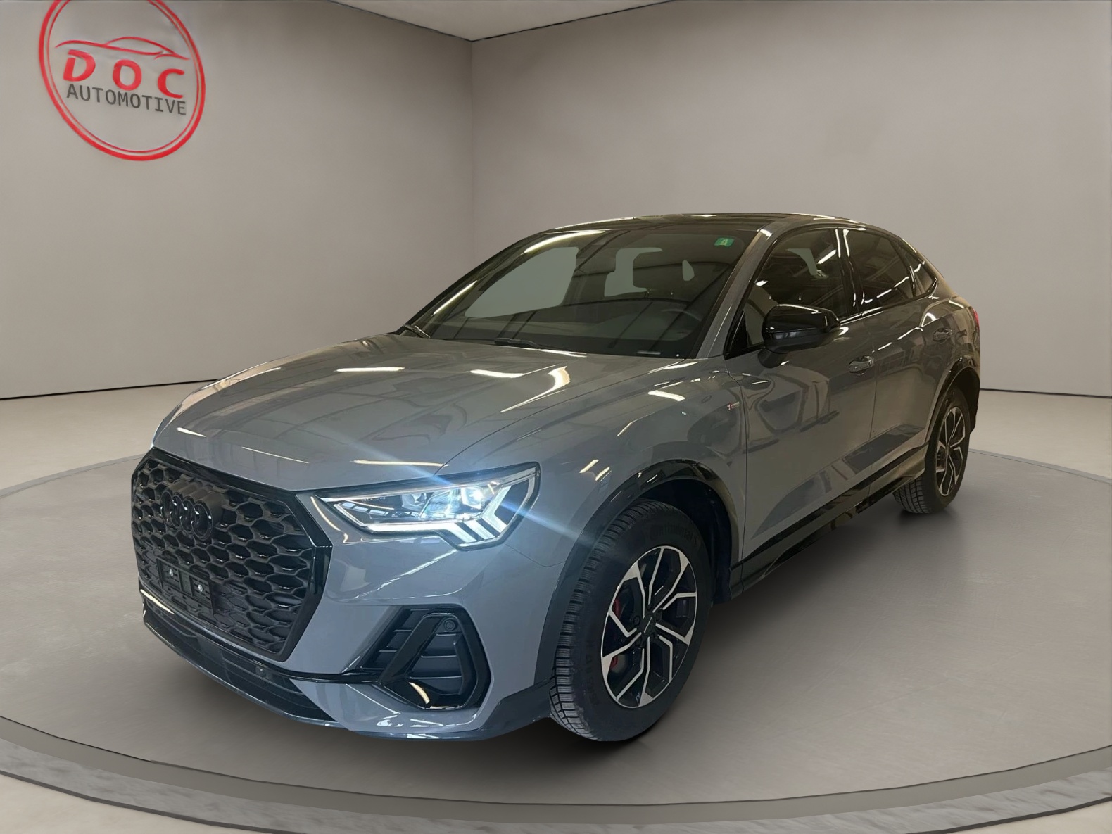 AUDI Q3 Sportback 2.0 40 TDI S line Quattro S-Tronic **CH-Fahrzeug** Pano / LED / Sportsitze / Navi / ACC+Totw.+Laneassist / 8Fach /