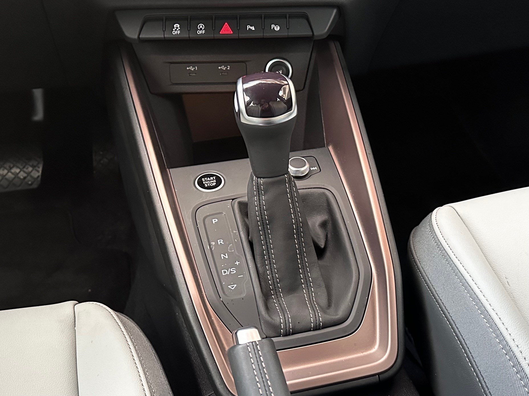 AUDI A1 allstreet 35 TFSI S-tronic-image-7