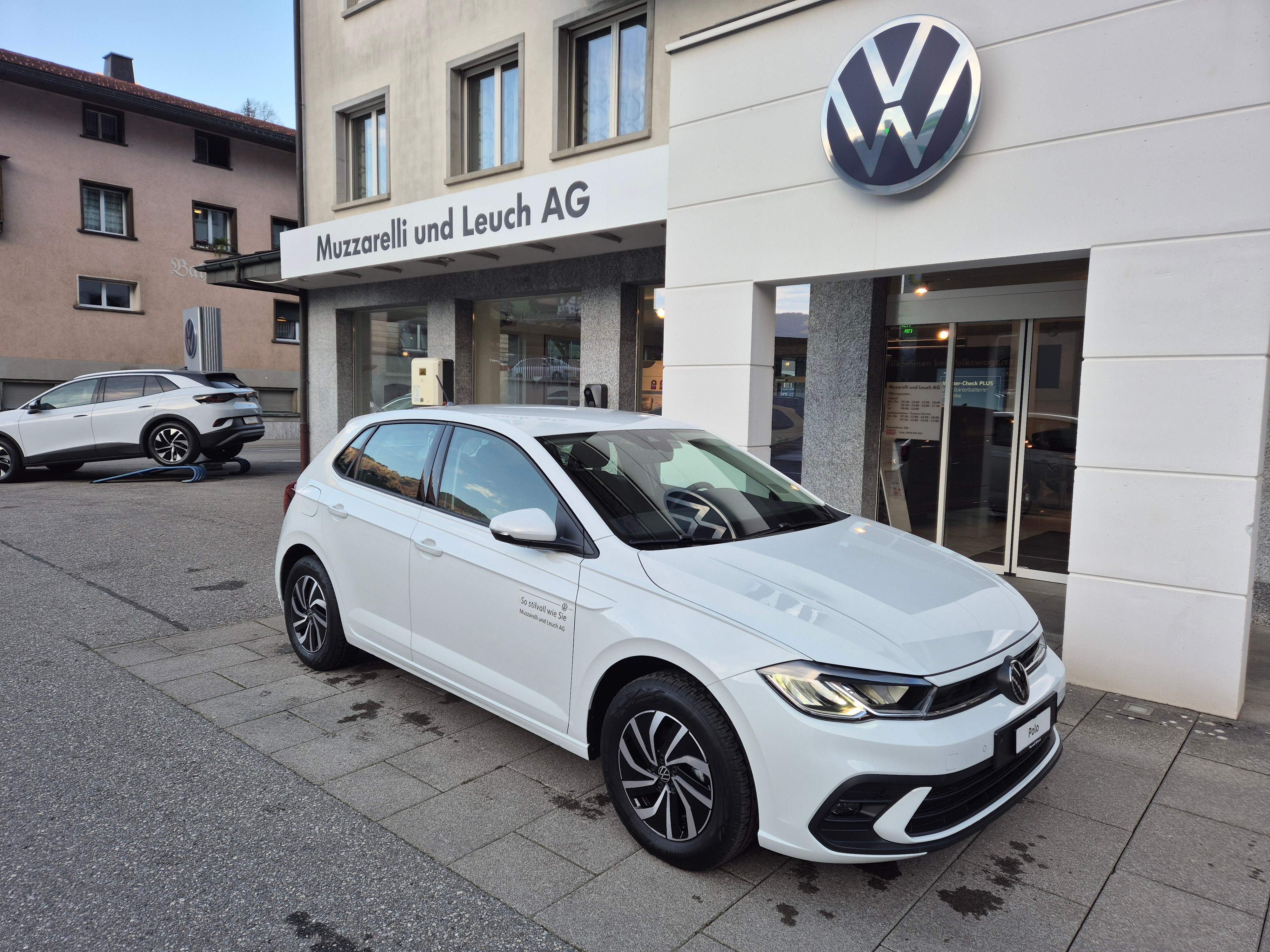 VW Polo 1.0 TSI Life (Kleinwagen) VW VW Polo 1.0 TSI Life (Kleinwagen)