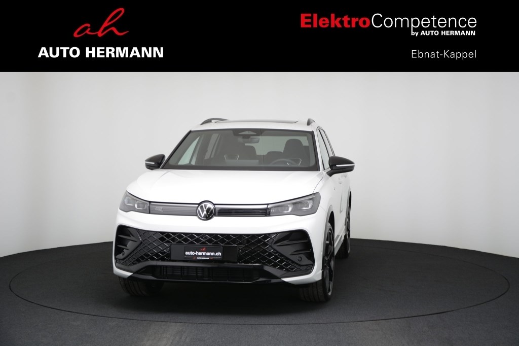 VW Tiguan 2.0 TDI SCR R-Line 4Motion DSG-showroom-element-1