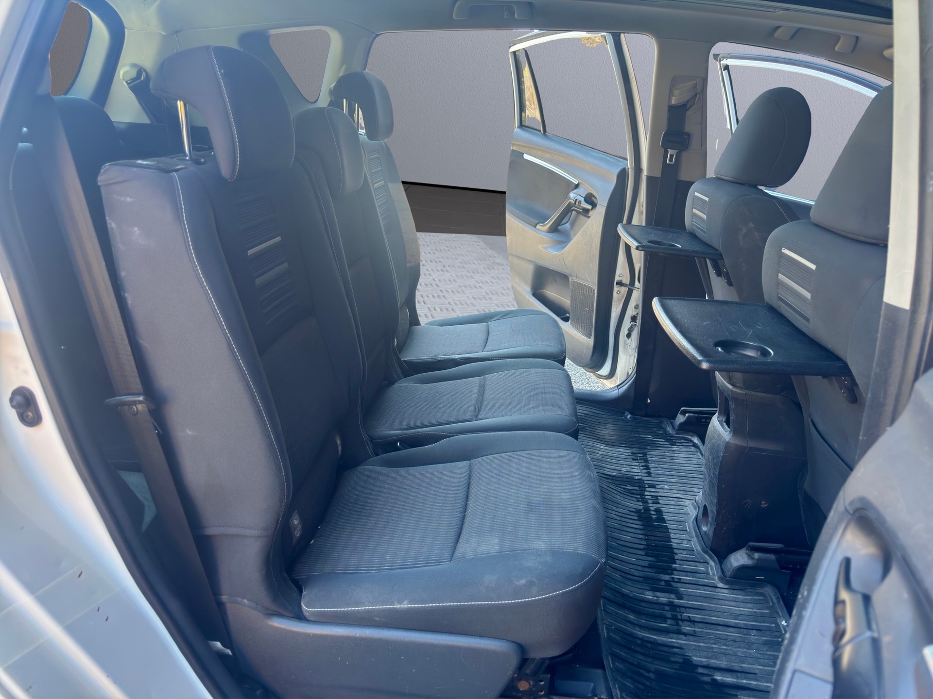TOYOTA Verso 1.8 Limited Edition-image-11