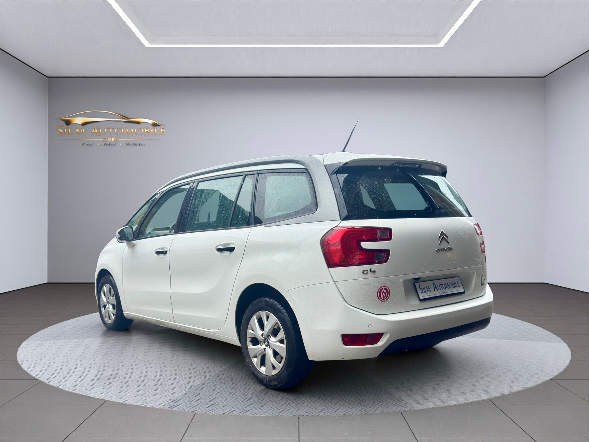 CITROEN Grand C4 Picasso 1.6 e-HDi Exclusive-image-6