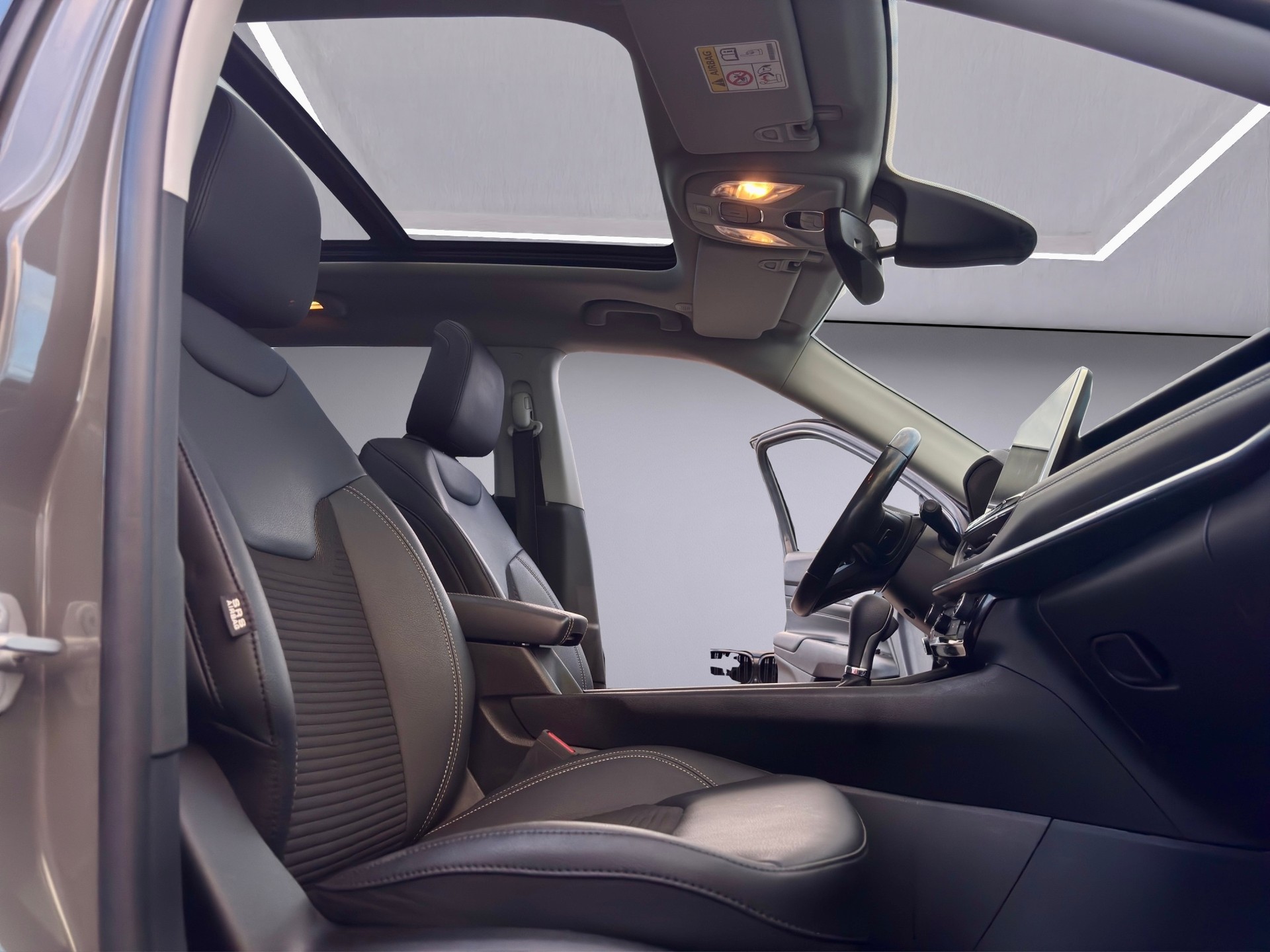 JEEP Compass 1.3 Turbo 80th Anniversary Facelift-image-9