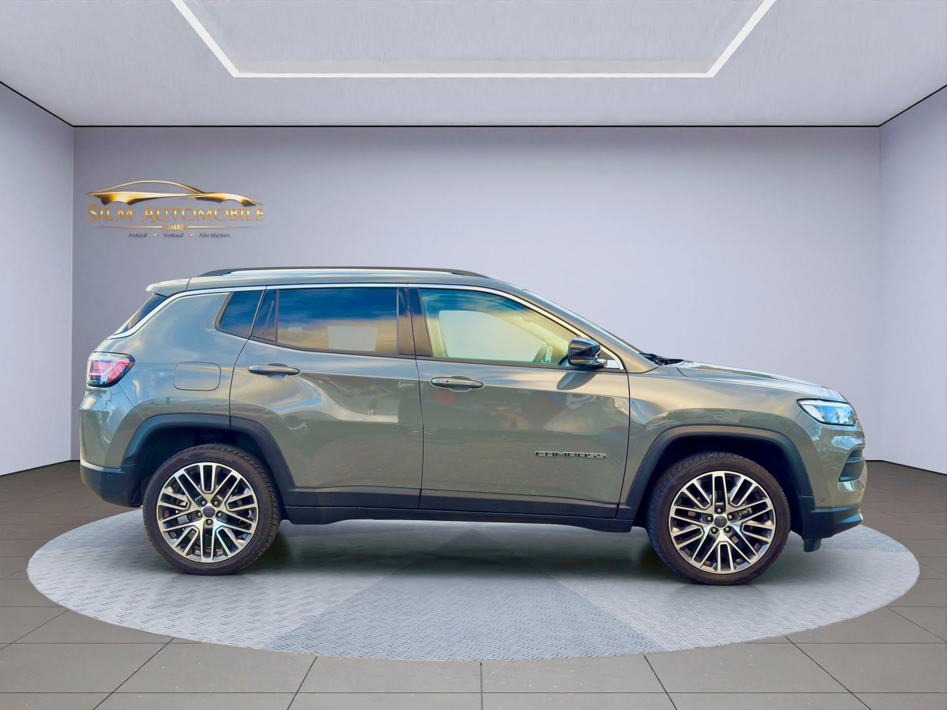 JEEP Compass 1.3 Turbo 80th Anniversary Facelift-image-4