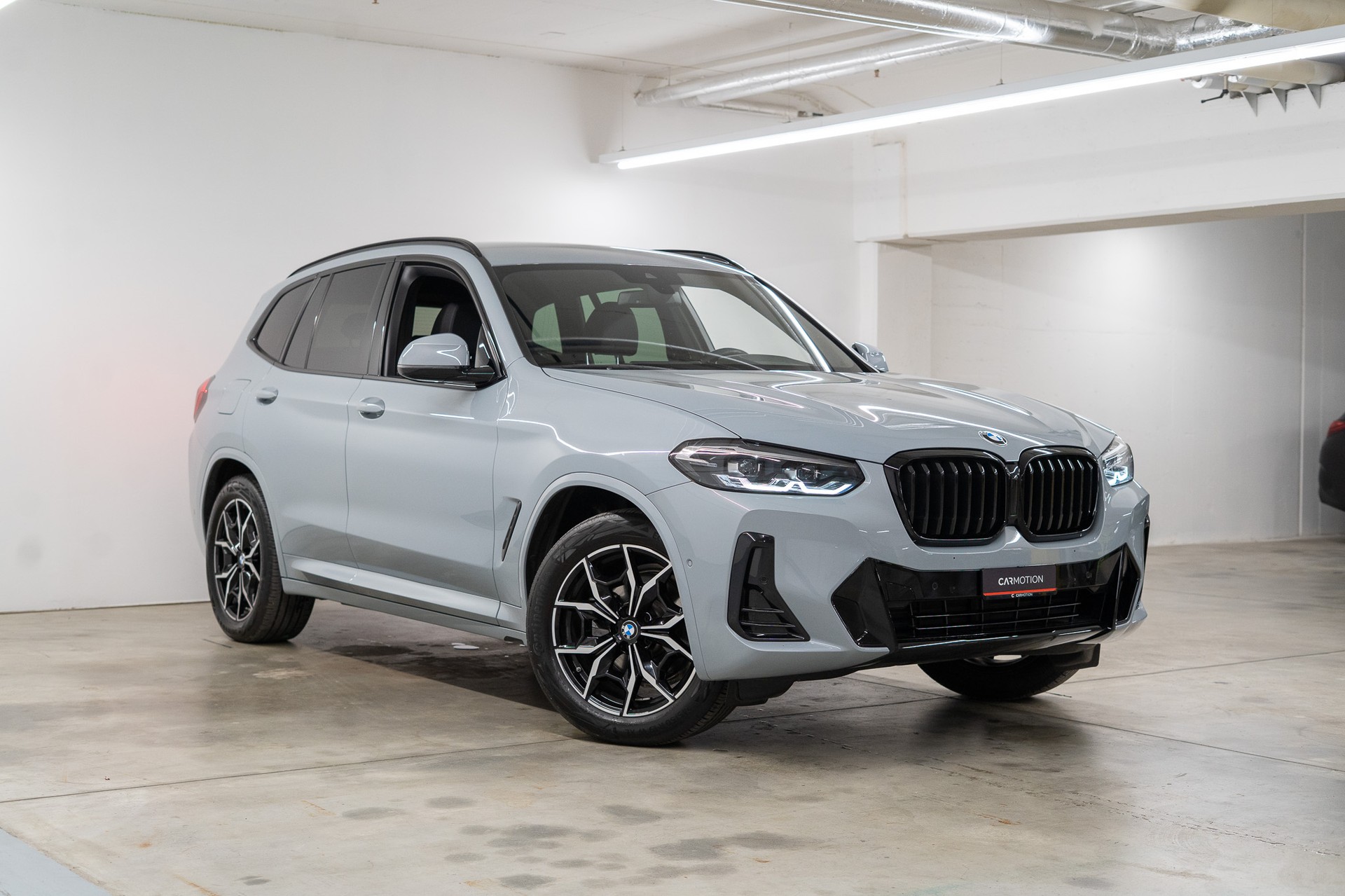 BMW X3 20i xDrive M Sport-showroom-element-2