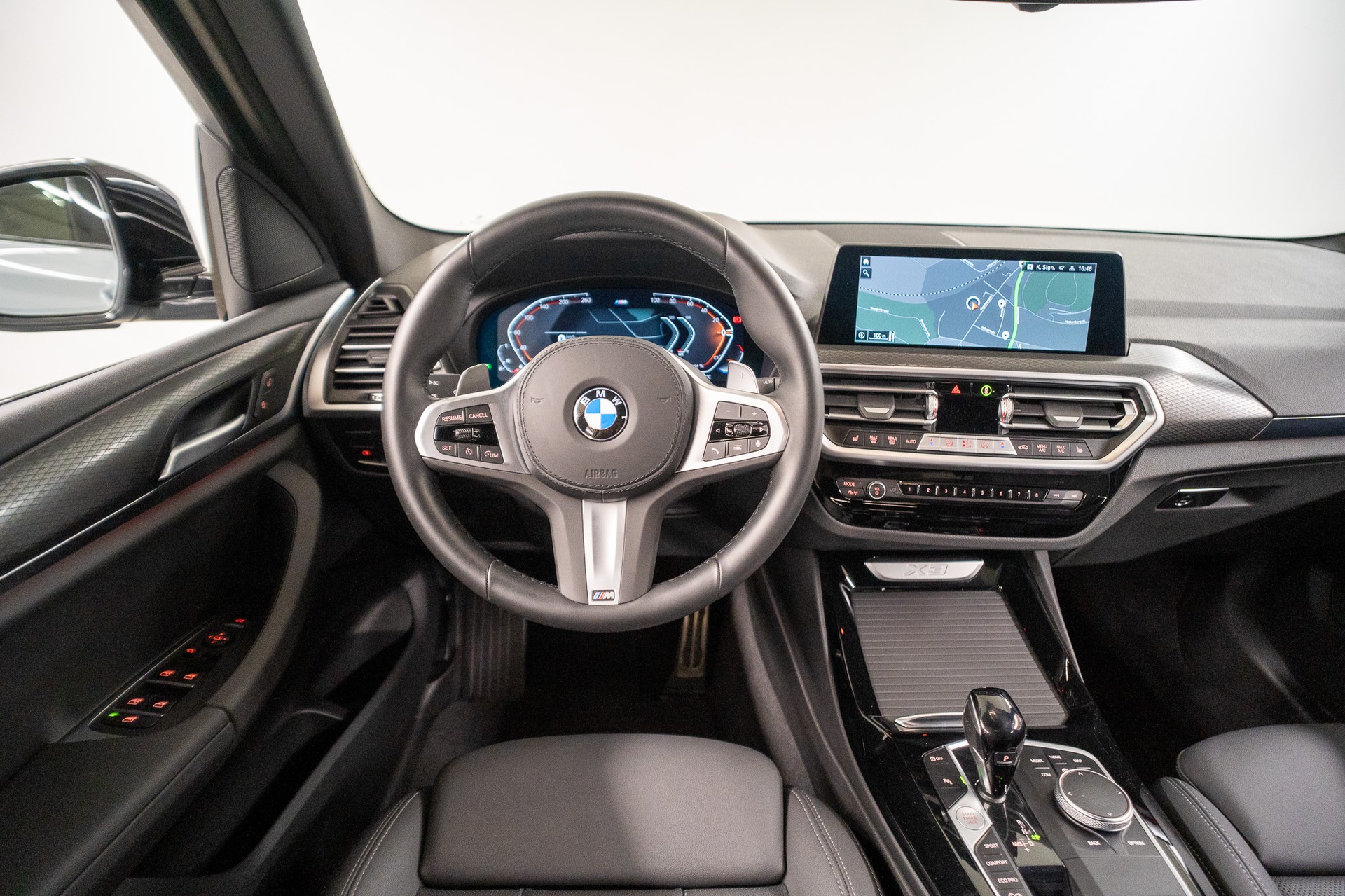BMW X3 20i xDrive M Sport *FACELIFT*-image-15