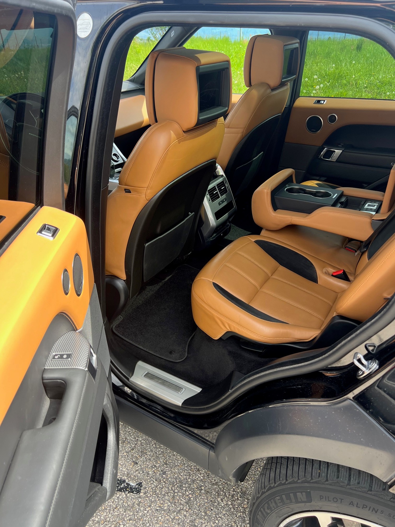 LAND ROVER Range Rover Sport P400 3.0 I6 MHEV HSE Automatic-image-6