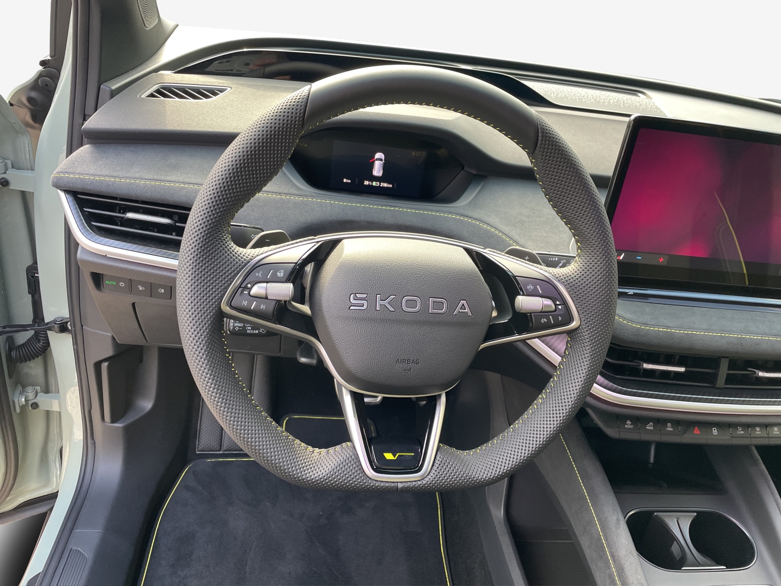 SKODA Elroq 85 RS-image-9