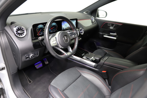 Image MERCEDES-BENZ B-250 B 250 4Matic AMG Line