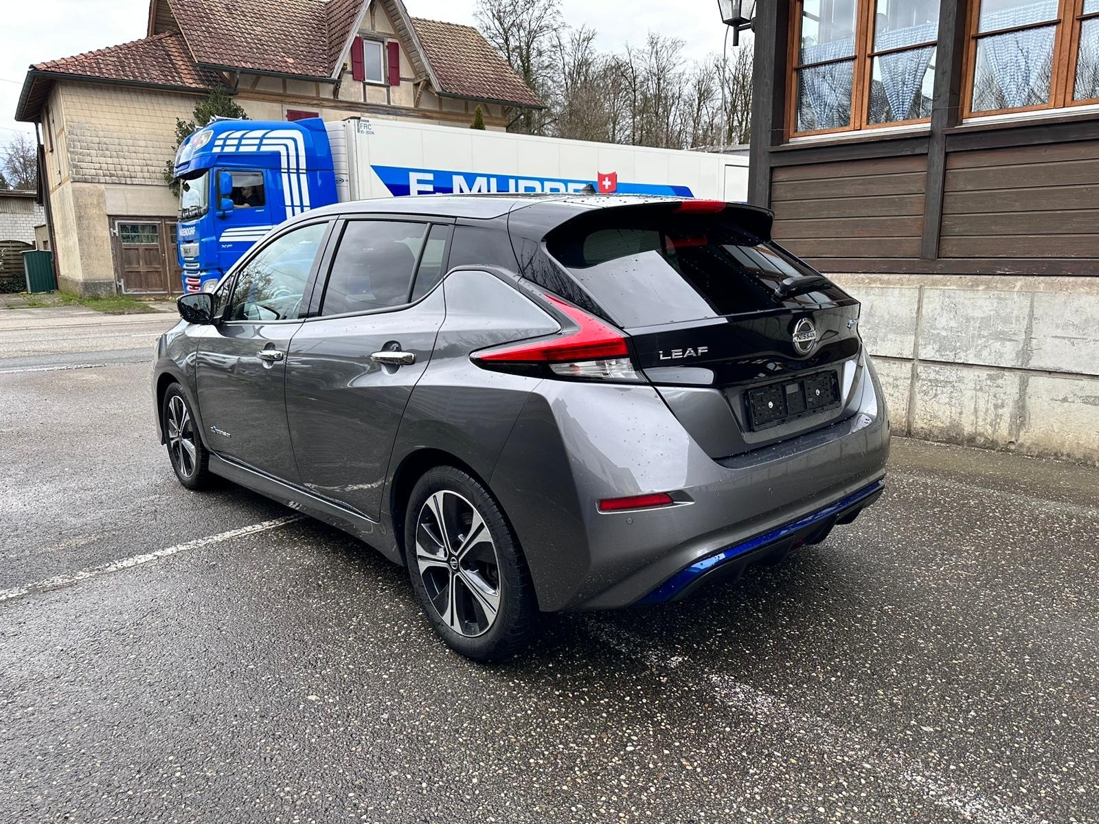 NISSAN Leaf N-Connecta (incl. battery)-showroom-element-2