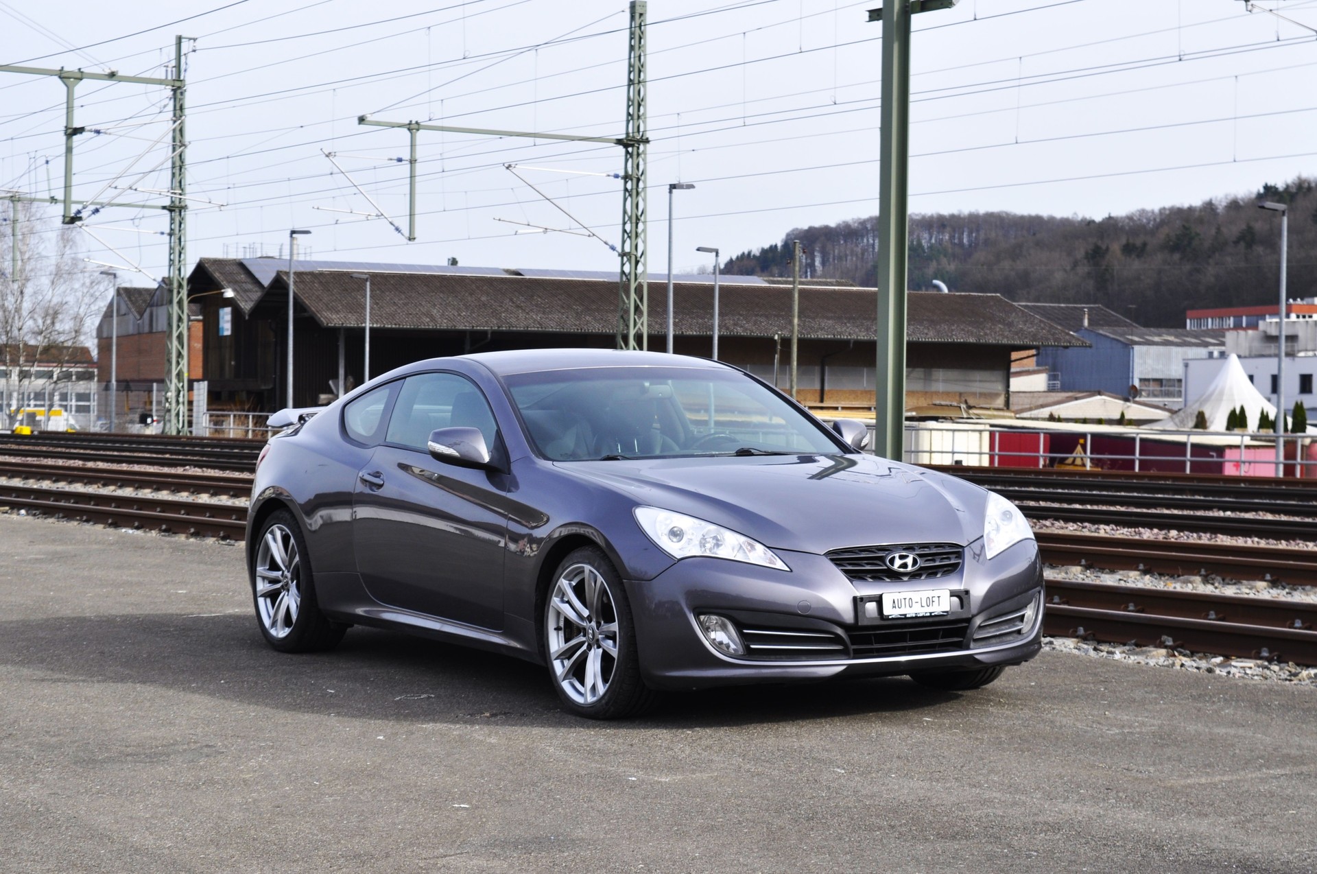 HYUNDAI Genesis 3.8 V6
