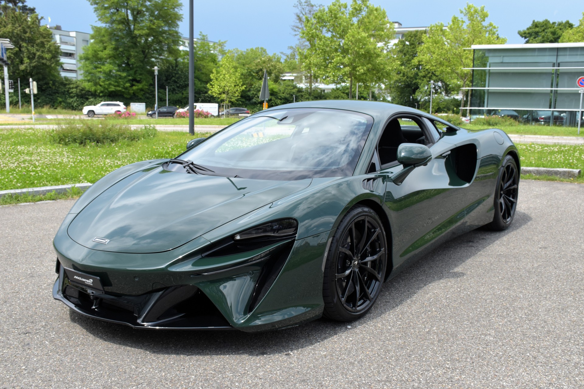 McLAREN ARTURA 3.0 V6-showroom-element-2