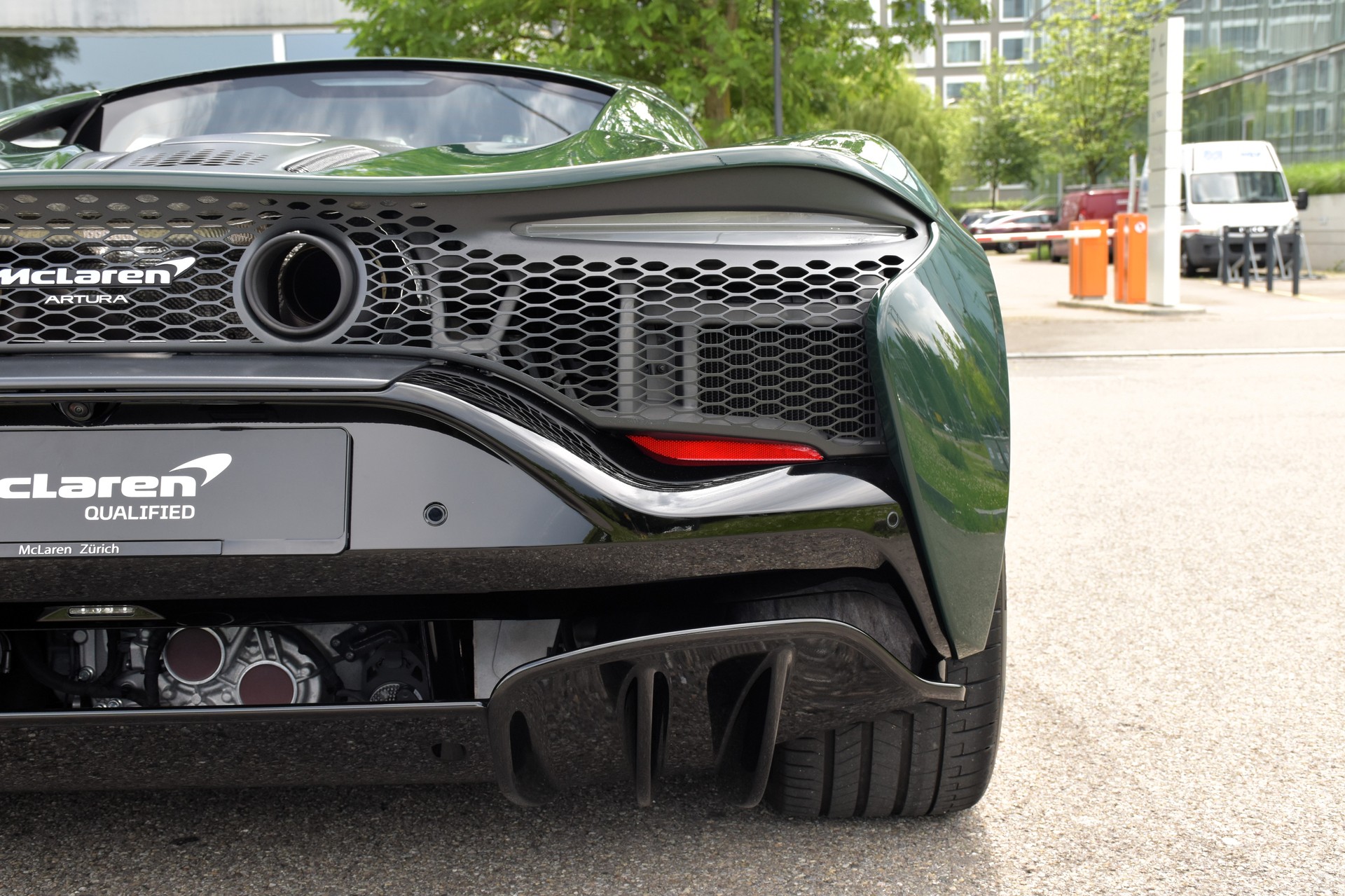 McLAREN ARTURA 3.0 V6-image-14