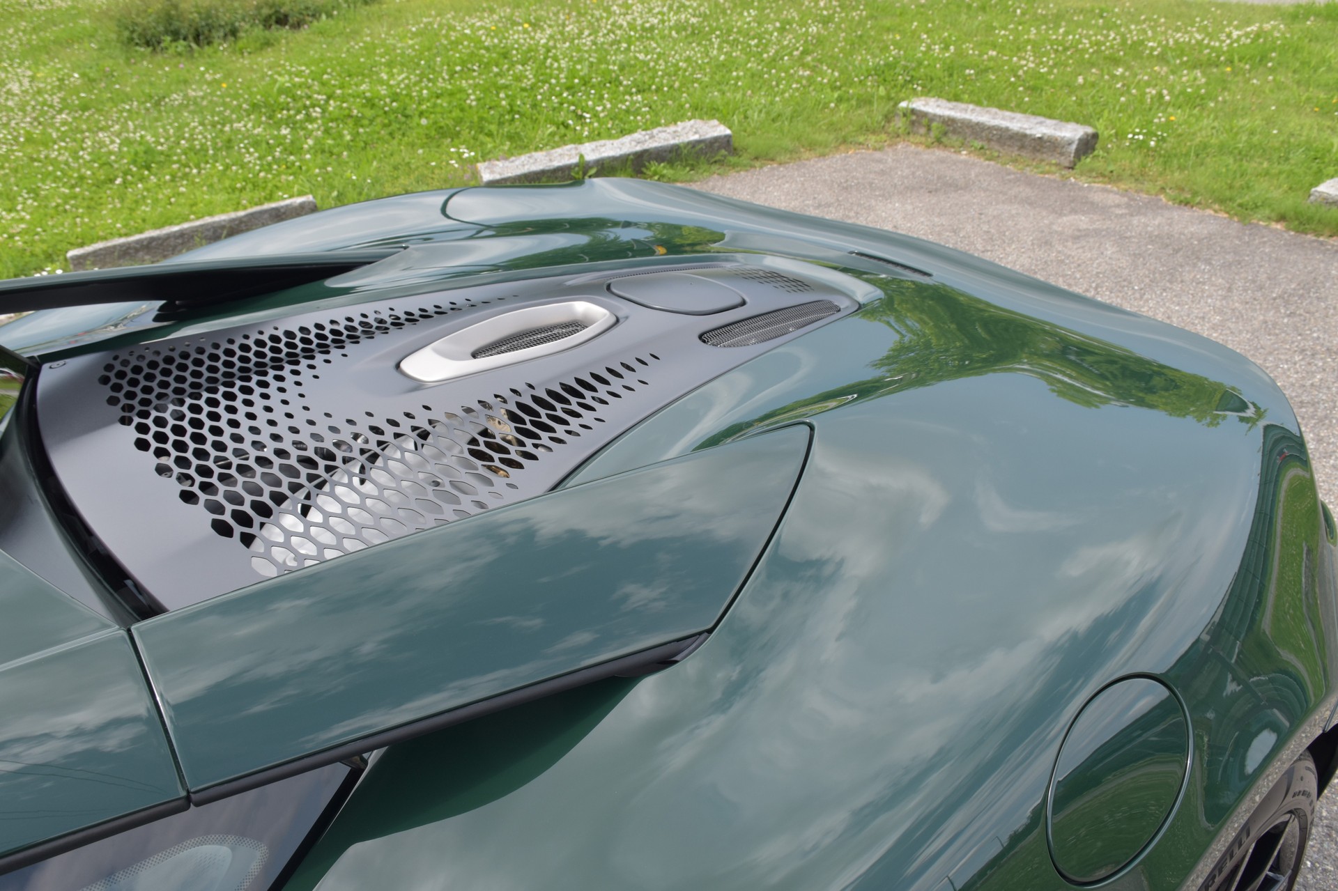 McLAREN ARTURA 3.0 V6-image-12