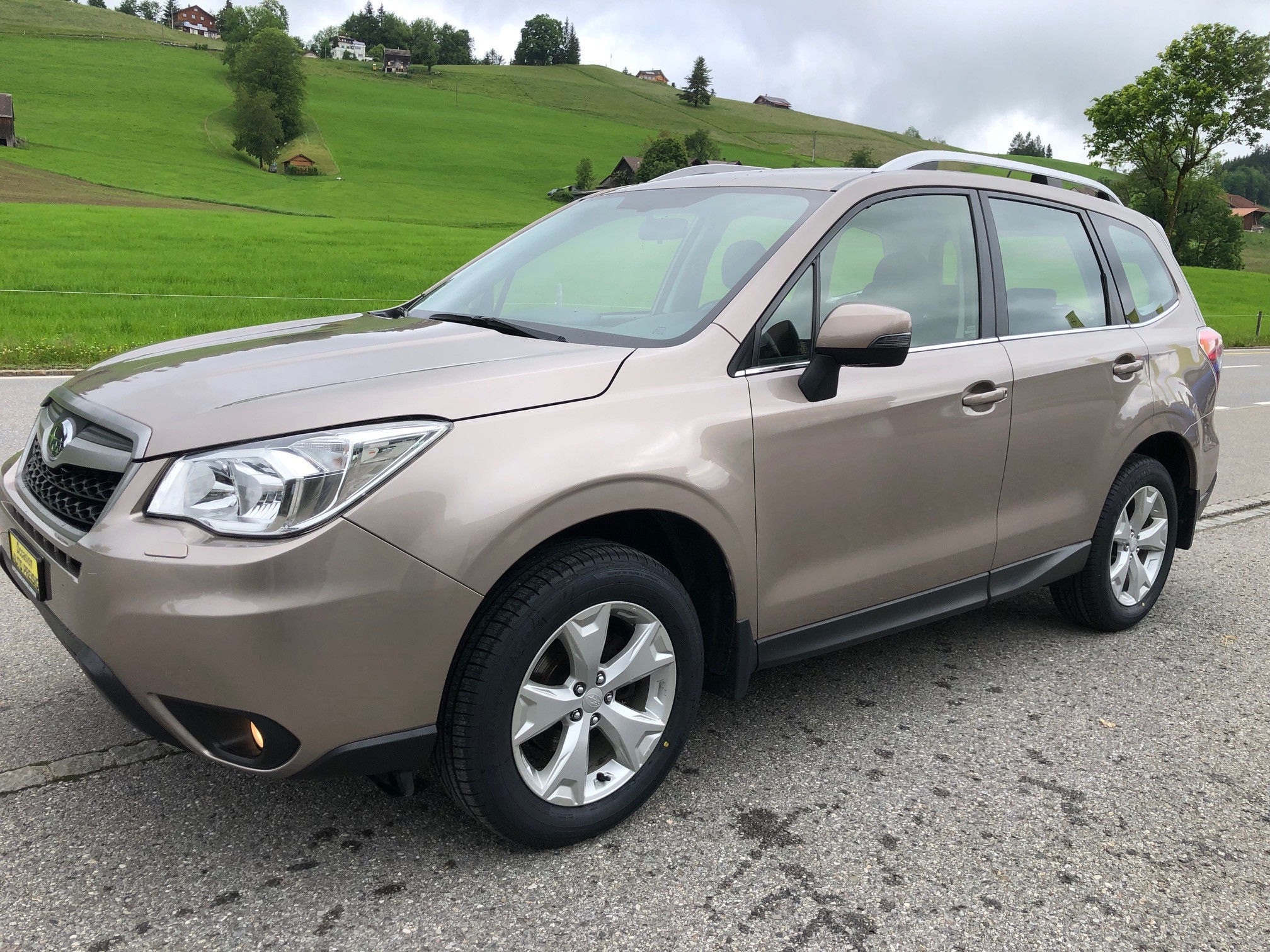 SUBARU Forester 2.0i Swiss Lineartronic (SUV / Gelndewagen)