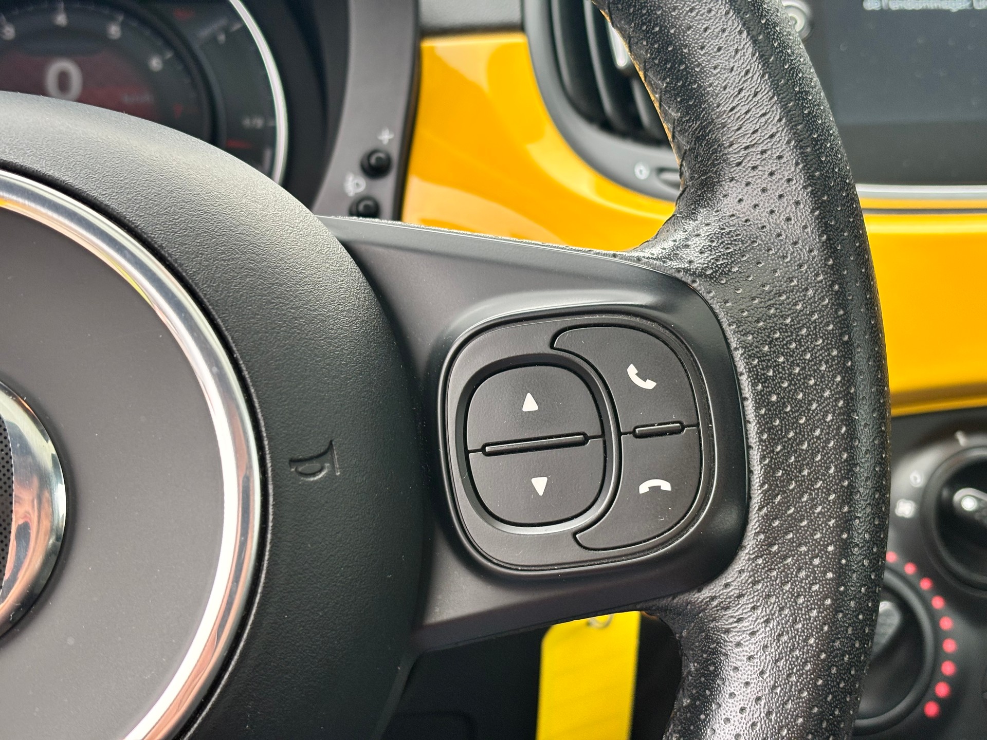 FIAT 595 1.4 16V Turbo Abarth-image-17