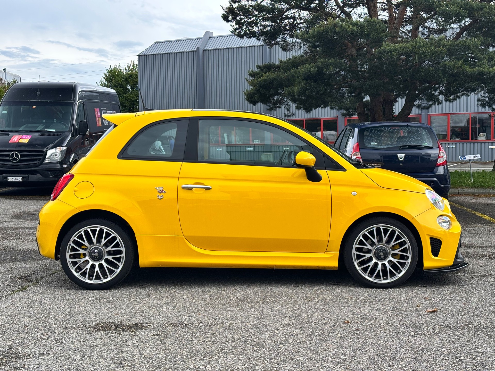FIAT 595 1.4 16V Turbo Abarth-showroom-element-3