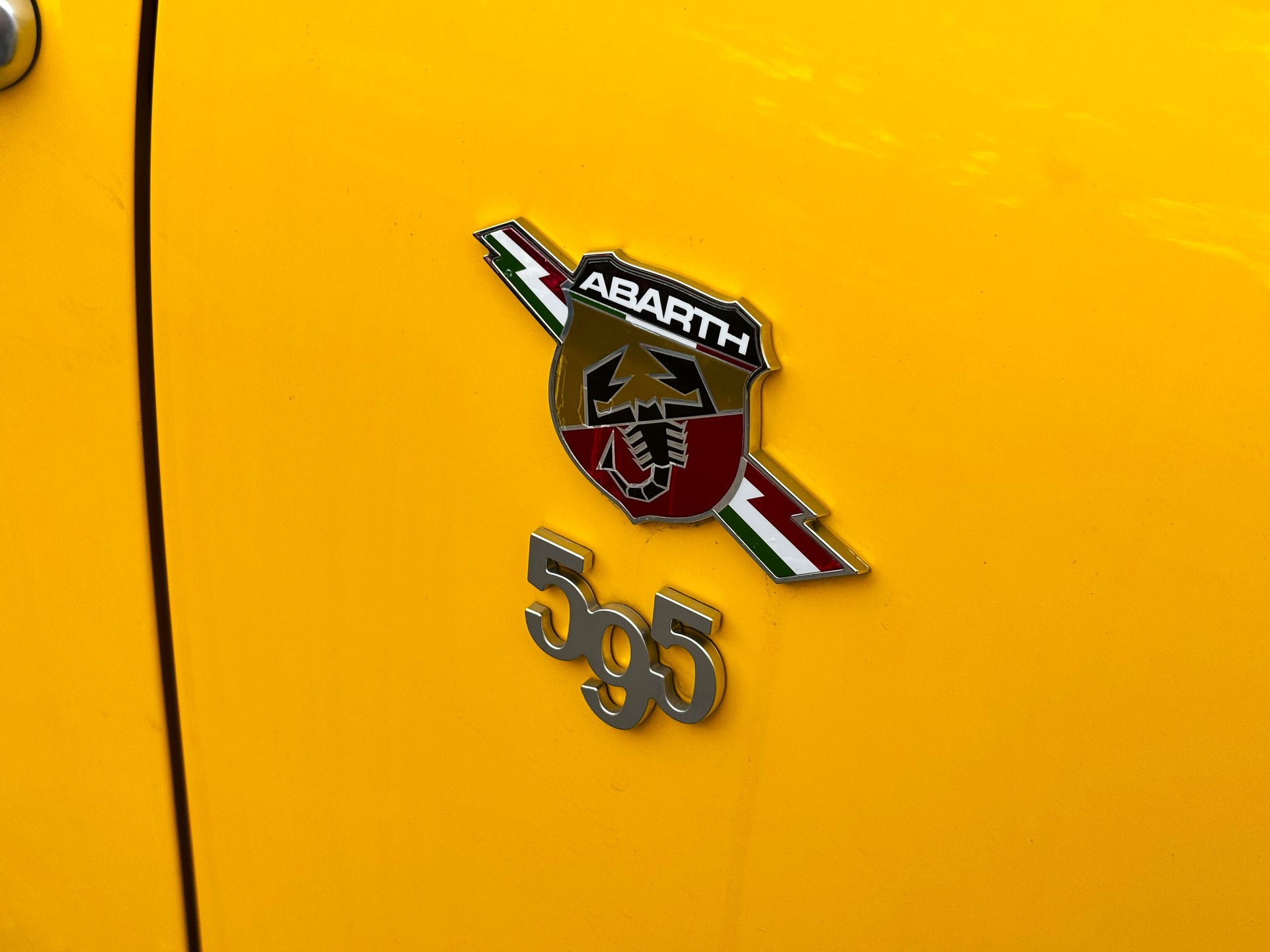 FIAT 595 1.4 16V Turbo Abarth-image-9