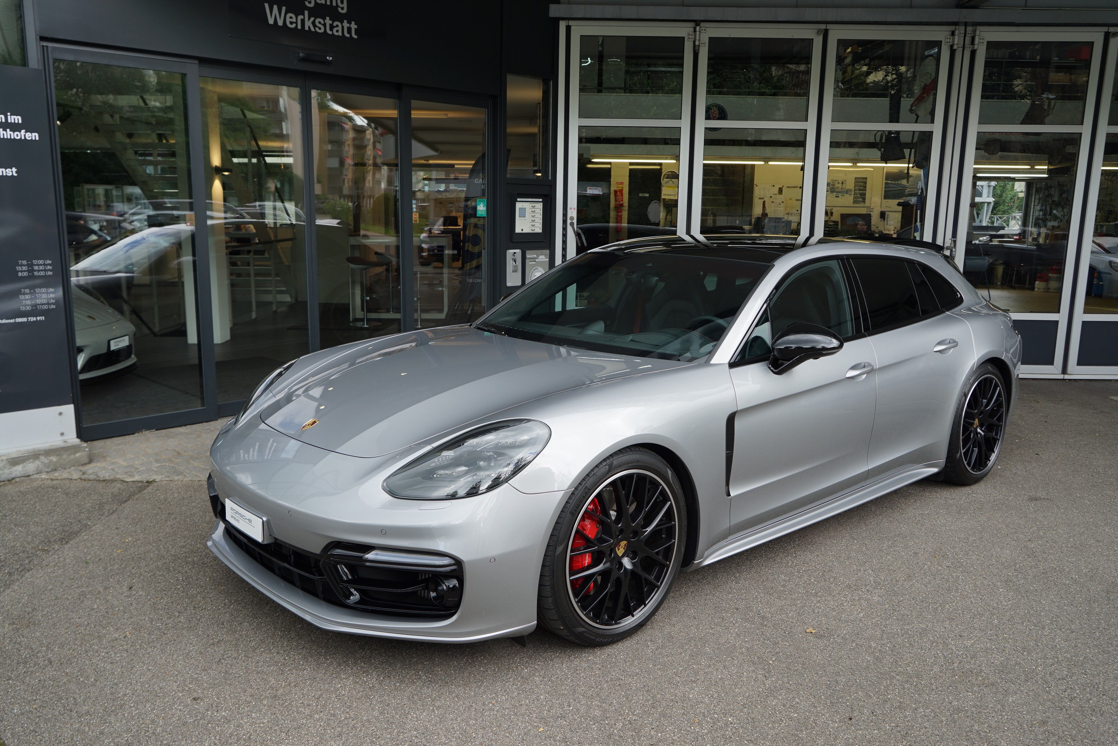 PORSCHE Panamera GTS Sport Turismo (Kombi)