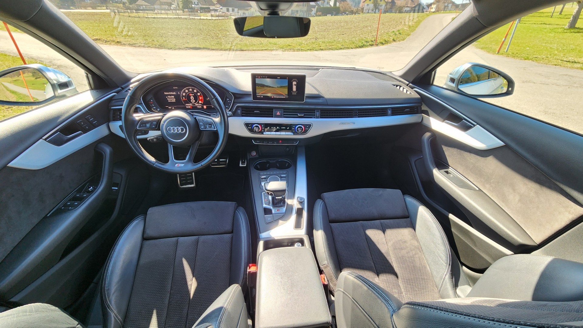 AUDI S4 Avant 3.0 TFSI quattro tiptronic-image-5