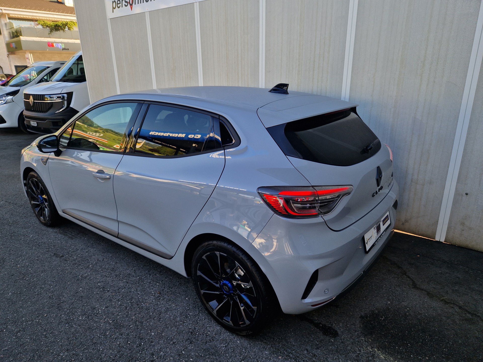 RENAULT Clio 1.6 E-Tech esprit Alpine-showroom-element-2