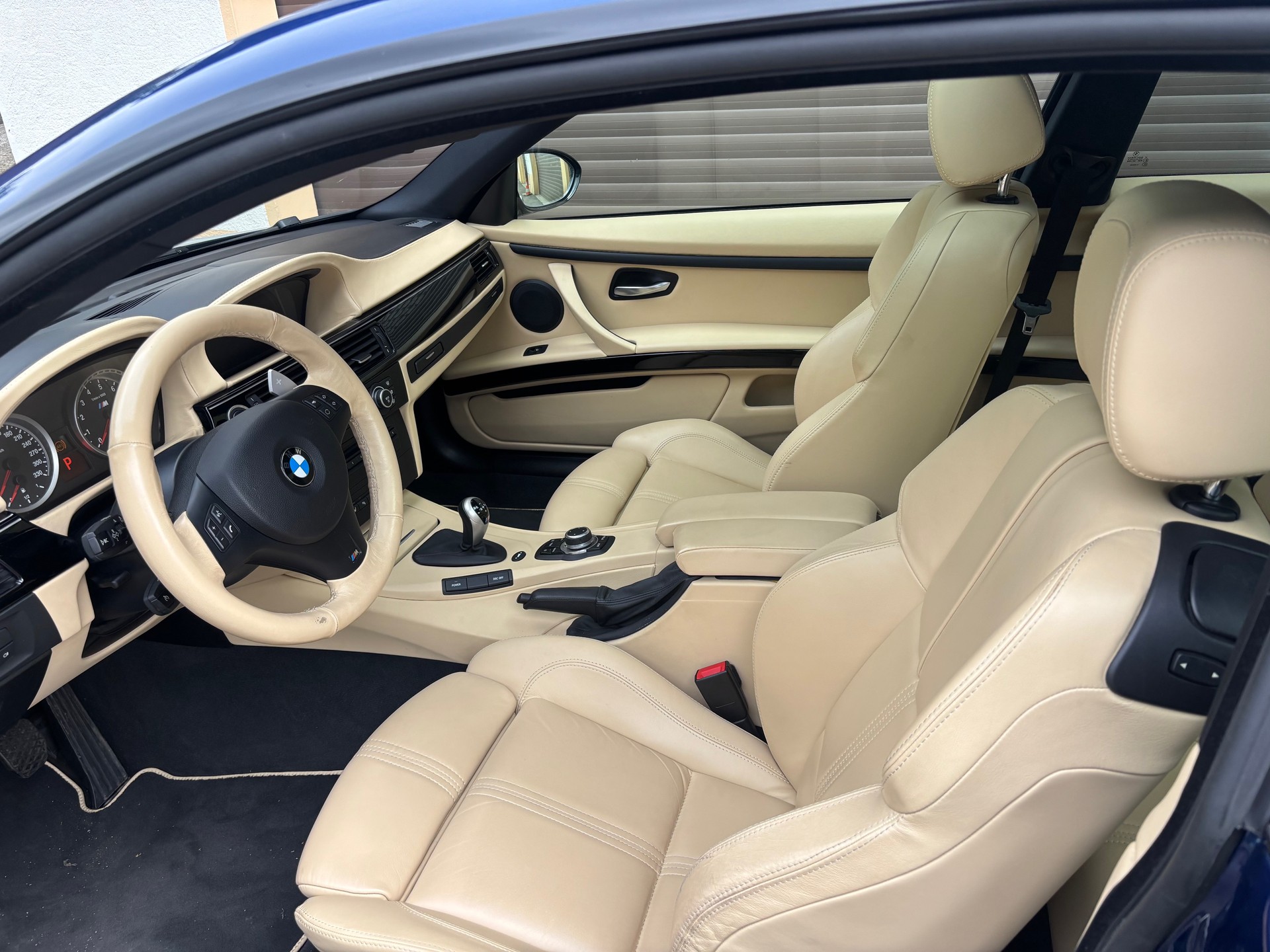BMW M3 Coupé DSG-image-2