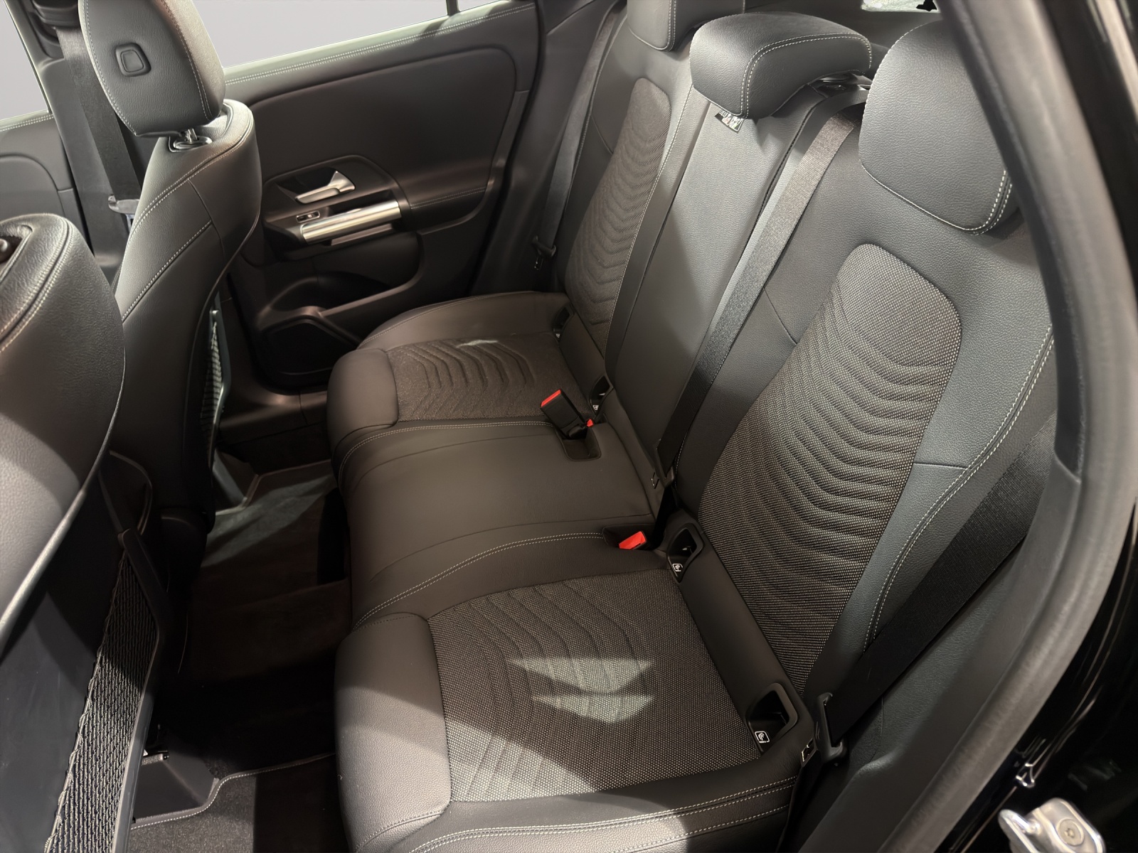 Image MERCEDES-BENZ GLA-250 GLA 250 e EQ Star 8G-DCT