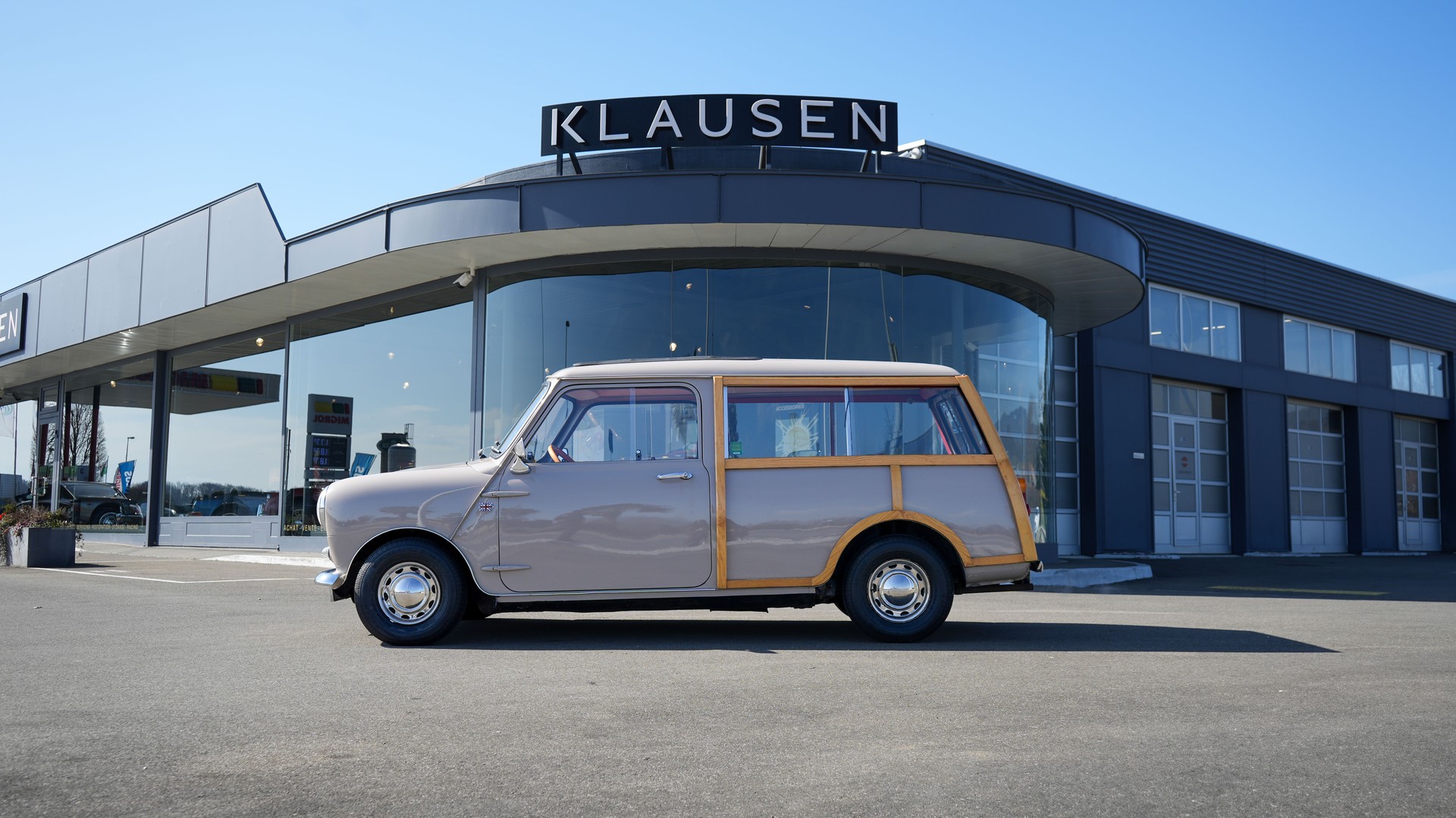 MORRIS Clubman Woody-image-8