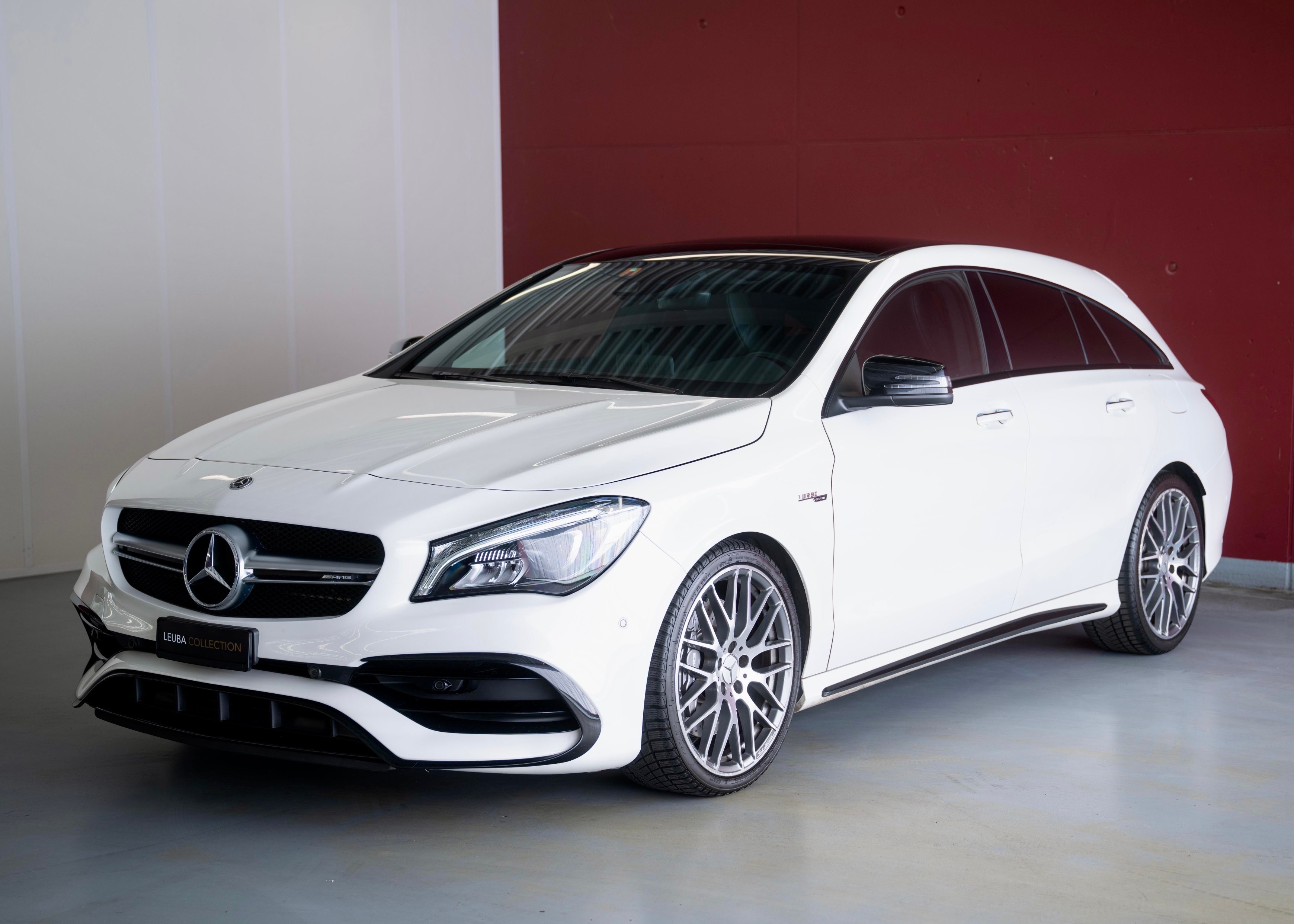 Image MERCEDES-BENZ CLA-45-AMG CLA Shooting Brake 45 AMG 4Matic (Swiss car)