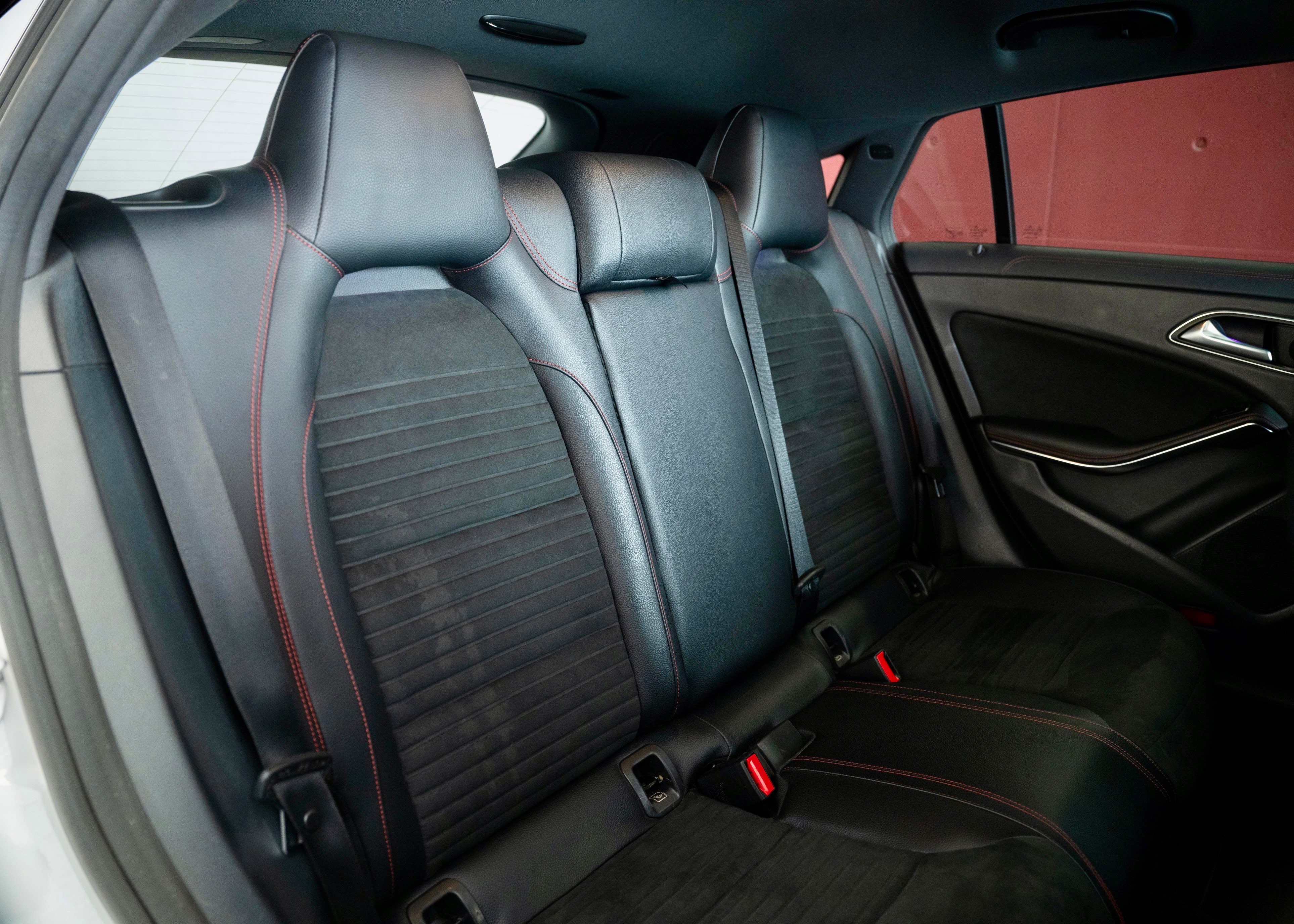 Image MERCEDES-BENZ CLA-45-AMG CLA Shooting Brake 45 AMG 4Matic (Swiss car)