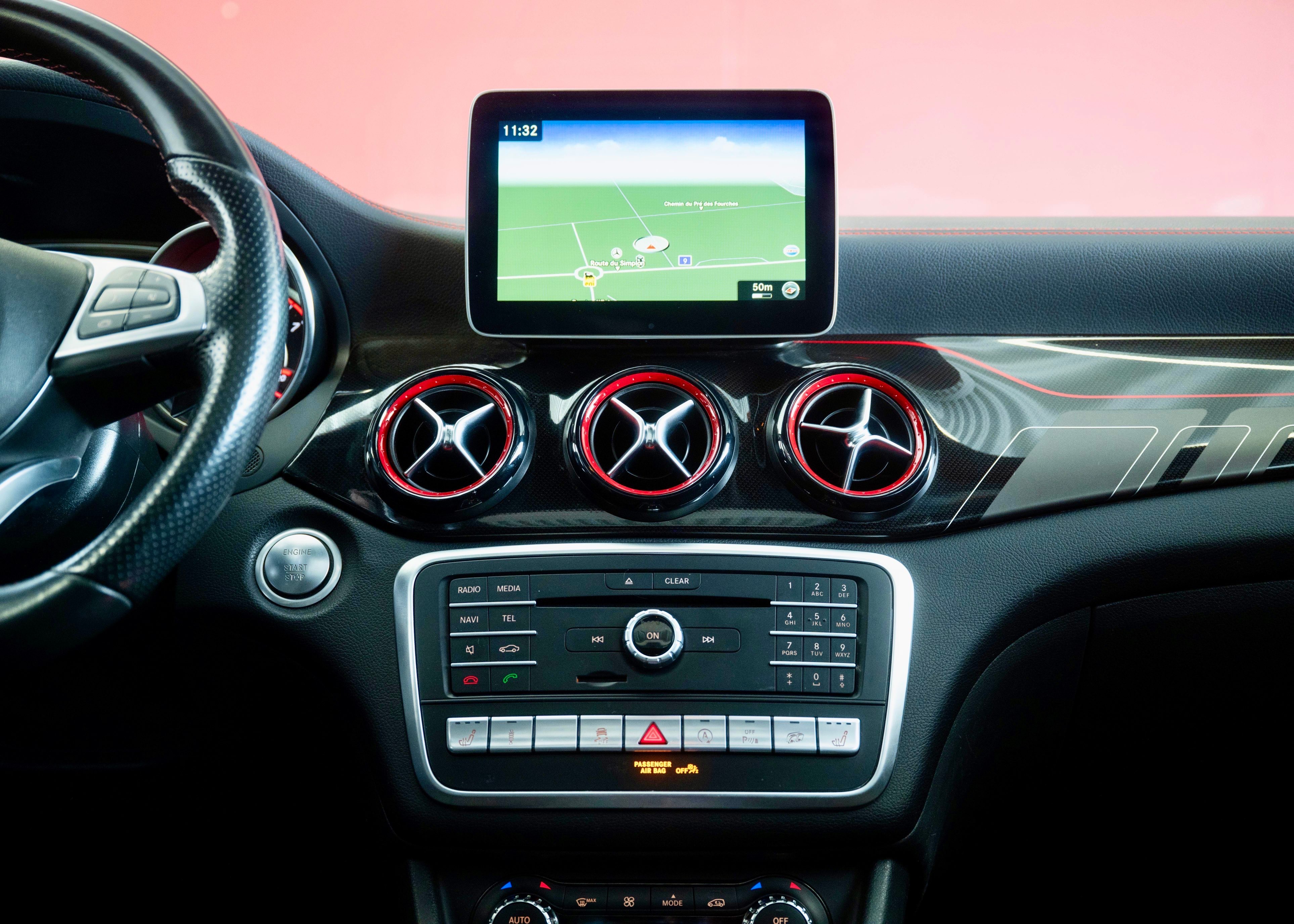 Image MERCEDES-BENZ CLA-45-AMG CLA Shooting Brake 45 AMG 4Matic (Swiss car)