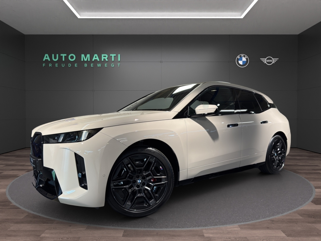 BMW iX xDrive45 M Sport Pro