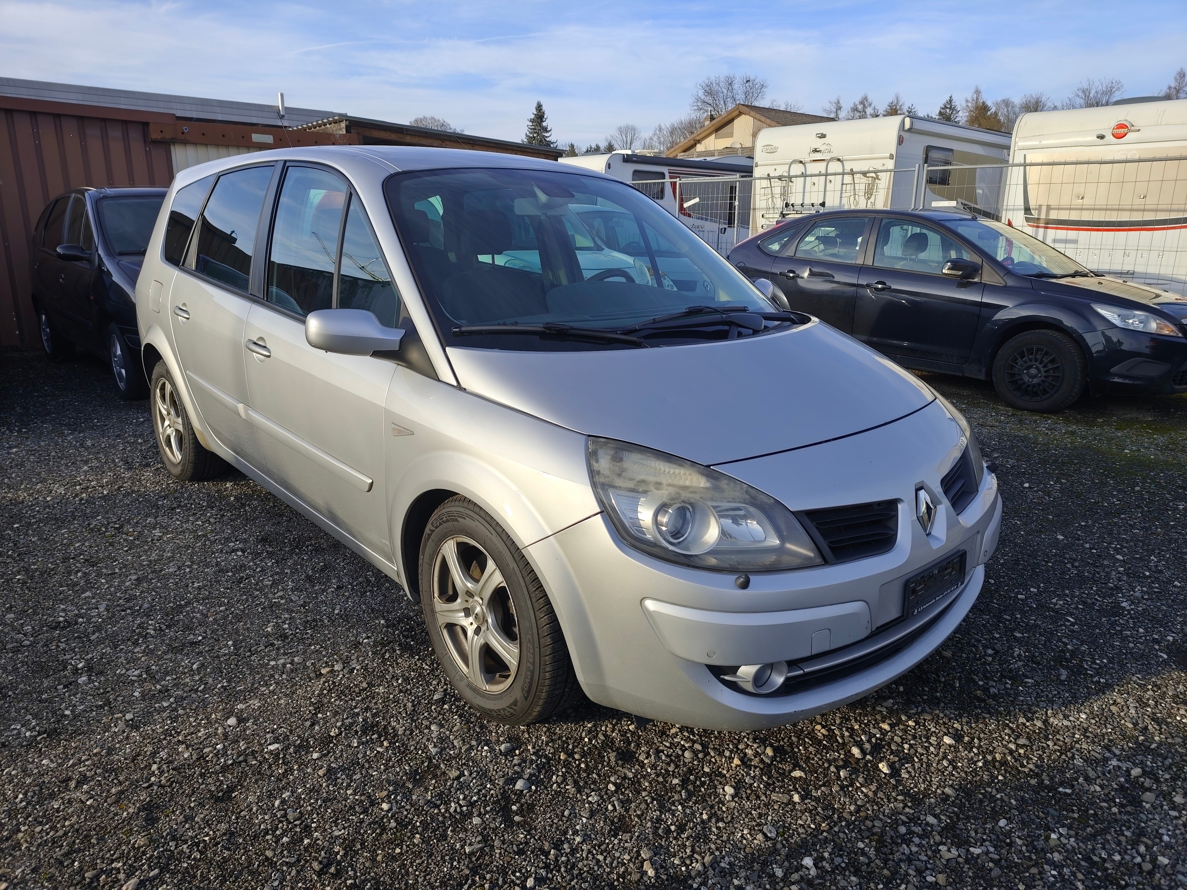 RENAULT Grand Scénic 2.0 (Kompaktvan / Minivan) Renault RENAULT Grand Scénic 2.0 (Kompaktvan / Minivan)