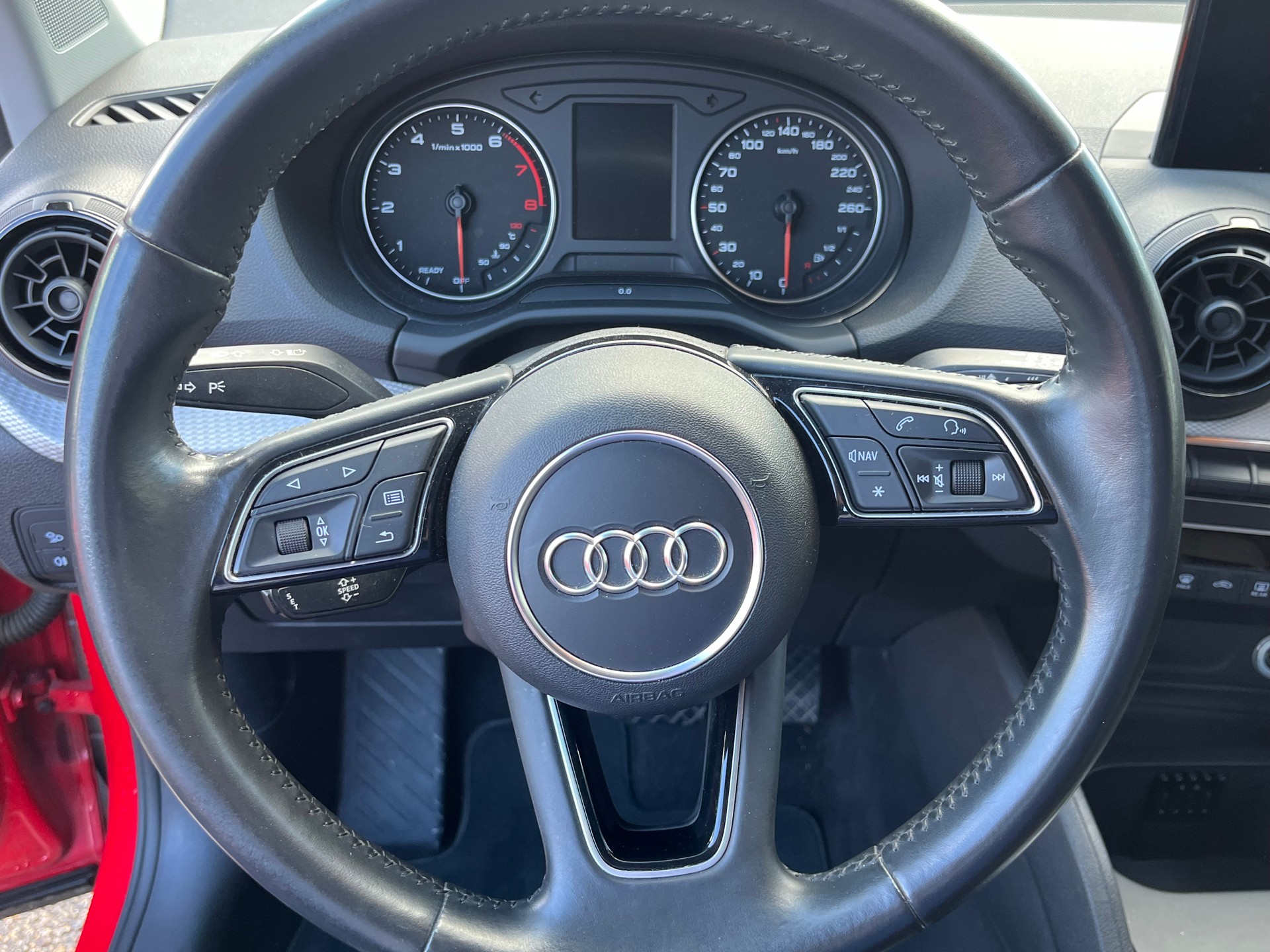 AUDI Q2 1.4 TFSI S-tronic-image-6
