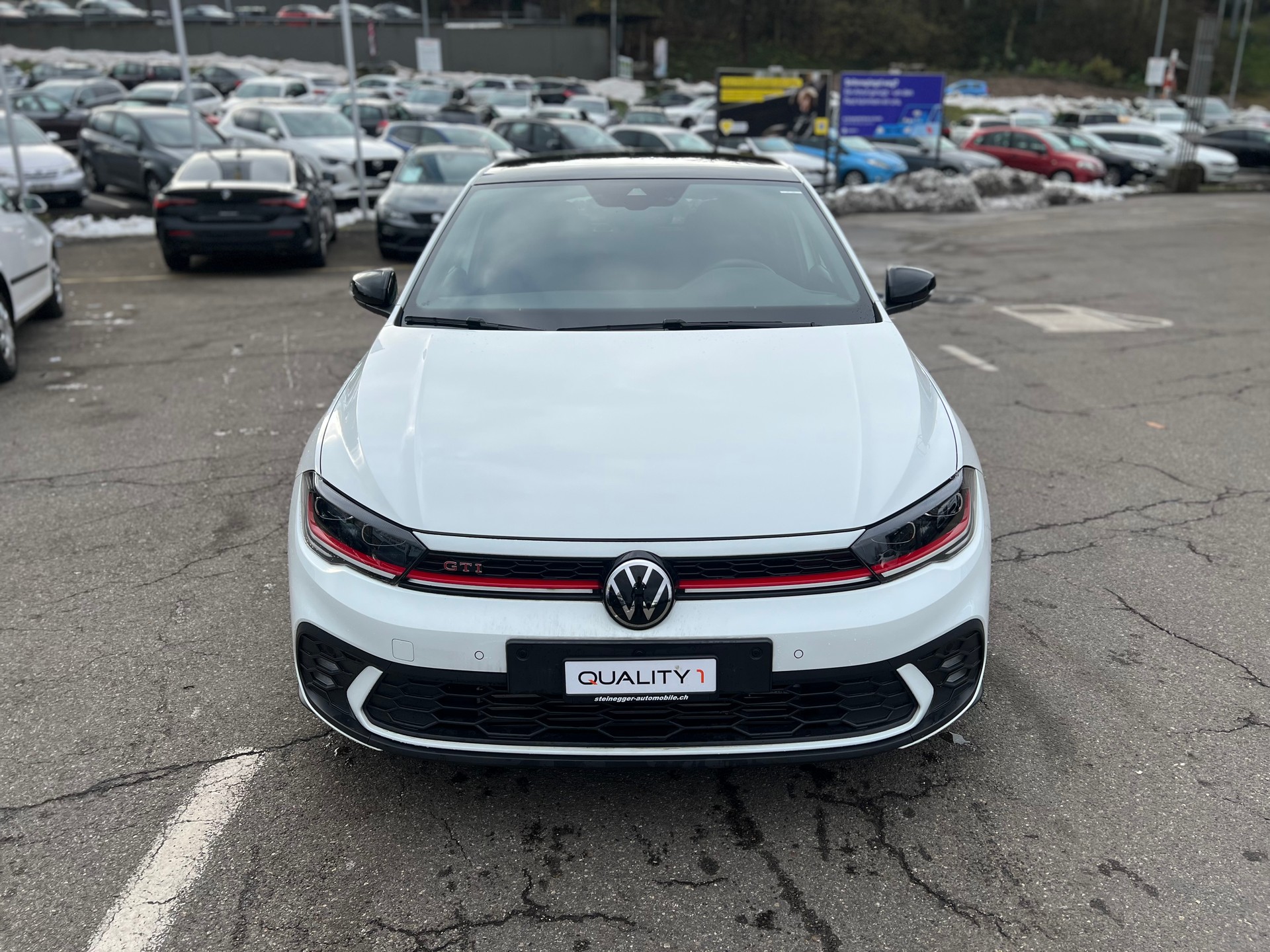 VW Polo 2.0 TSI GTI DSG-showroom-element-1