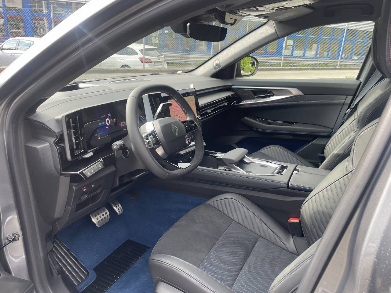 RENAULT RAFALE Atelier Alpine hyper hybrid E-Tech 4x4 300PS plug-in-image-6