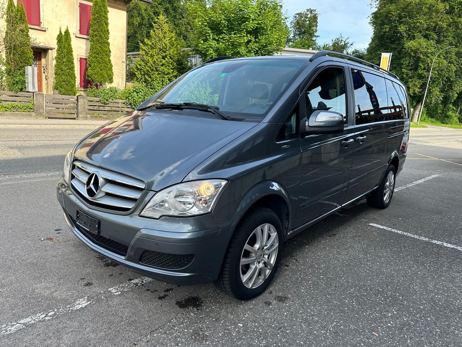 MERCEDES-BENZ Viano 2.2 CDI Blue Efficiency Trend L 4Matic A-showroom-element-1