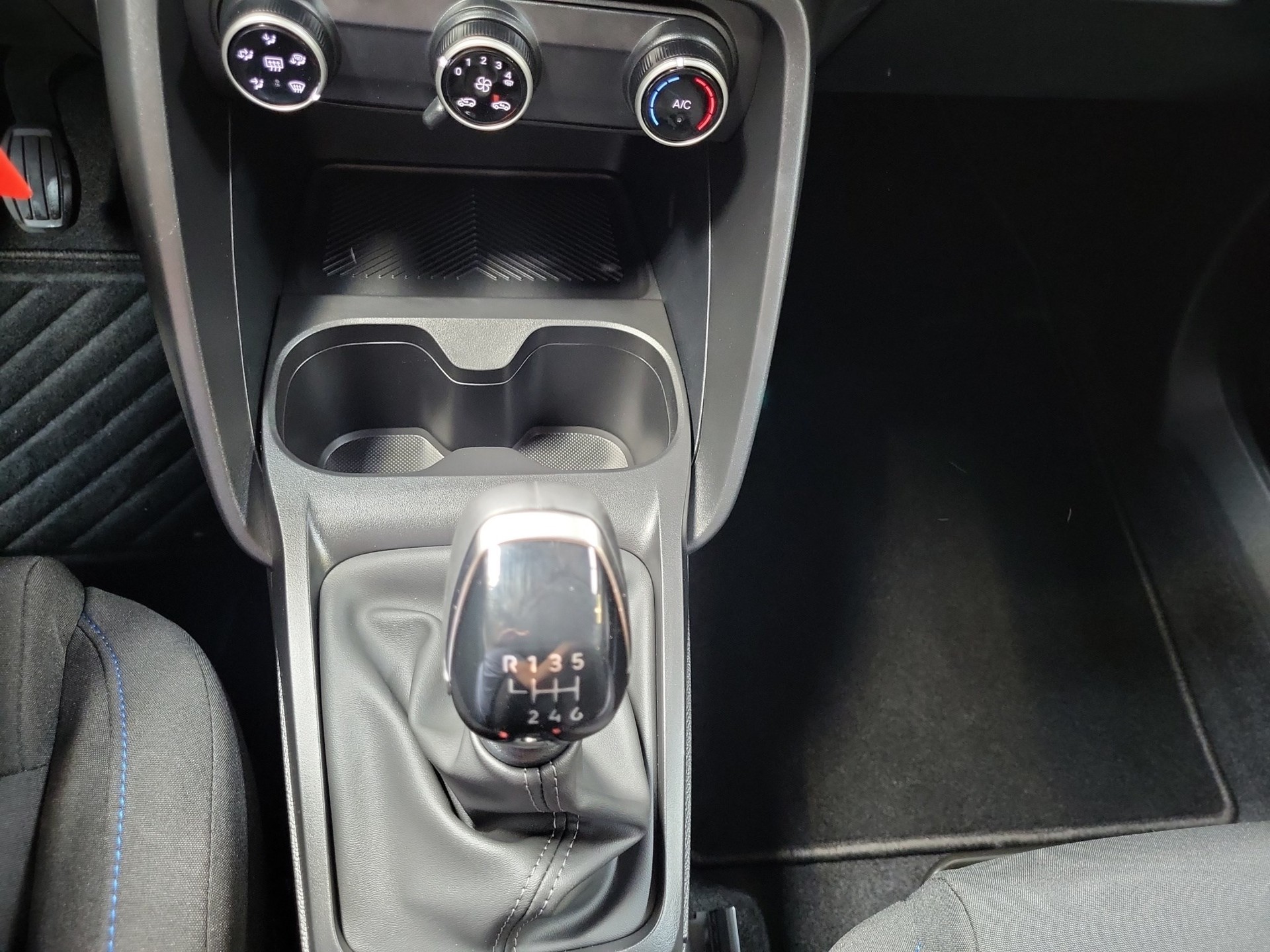 CITROEN C3 1.2i PureTech You-image-9