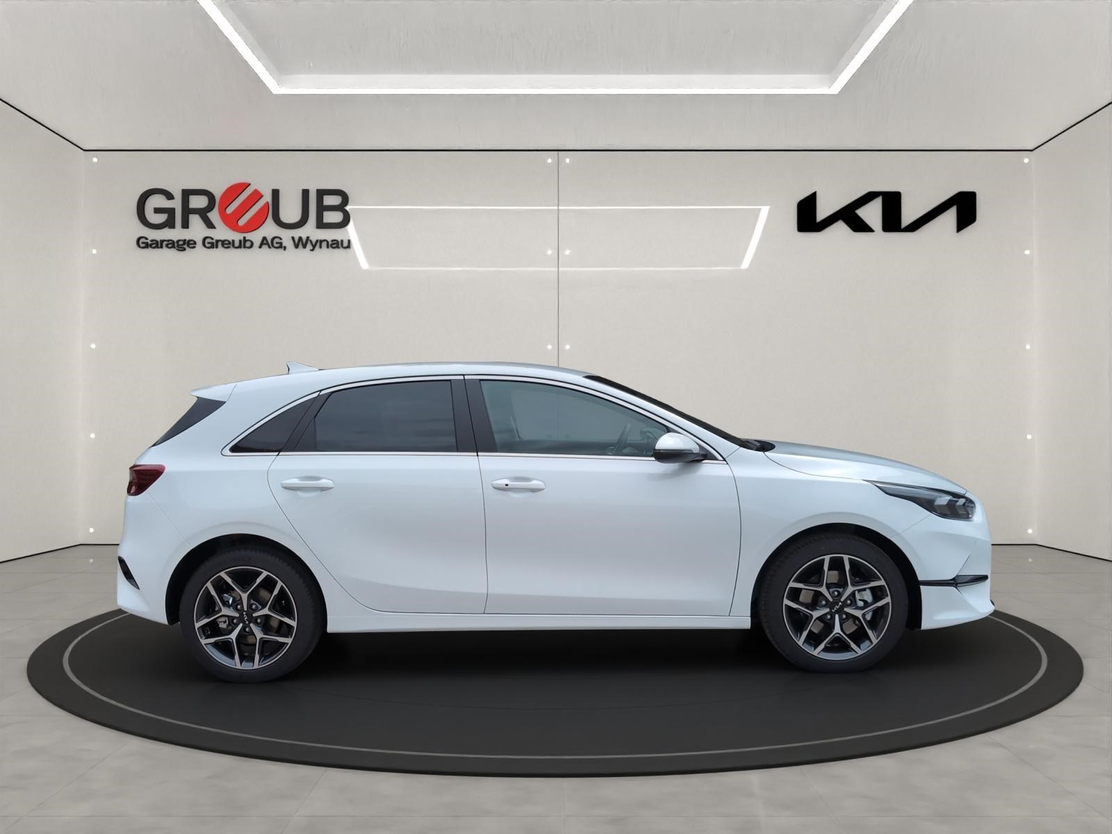 KIA Ceed 1.5 T-GDi Power-showroom-element-3