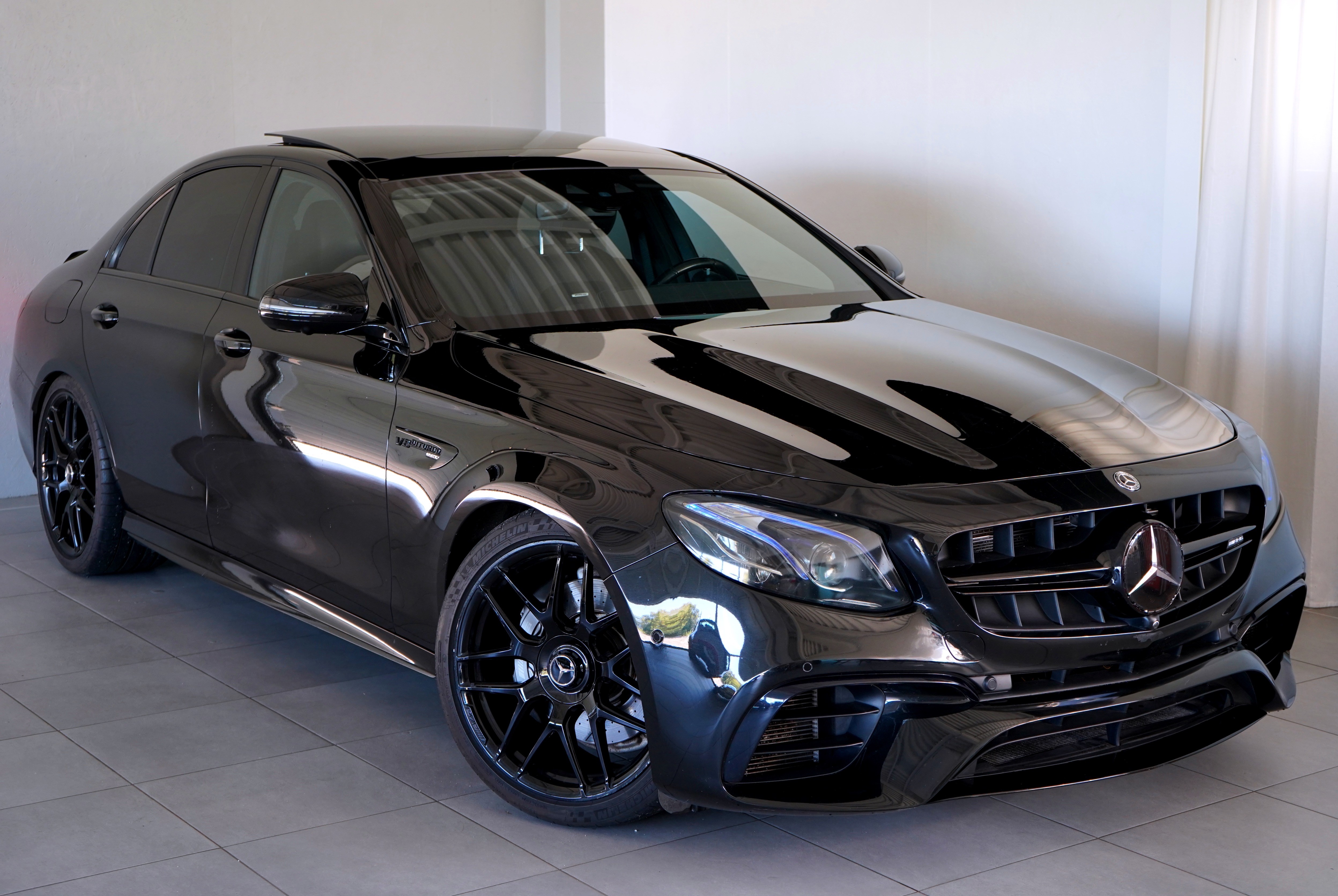 MERCEDES-BENZ E 63 AMG (Limousine)