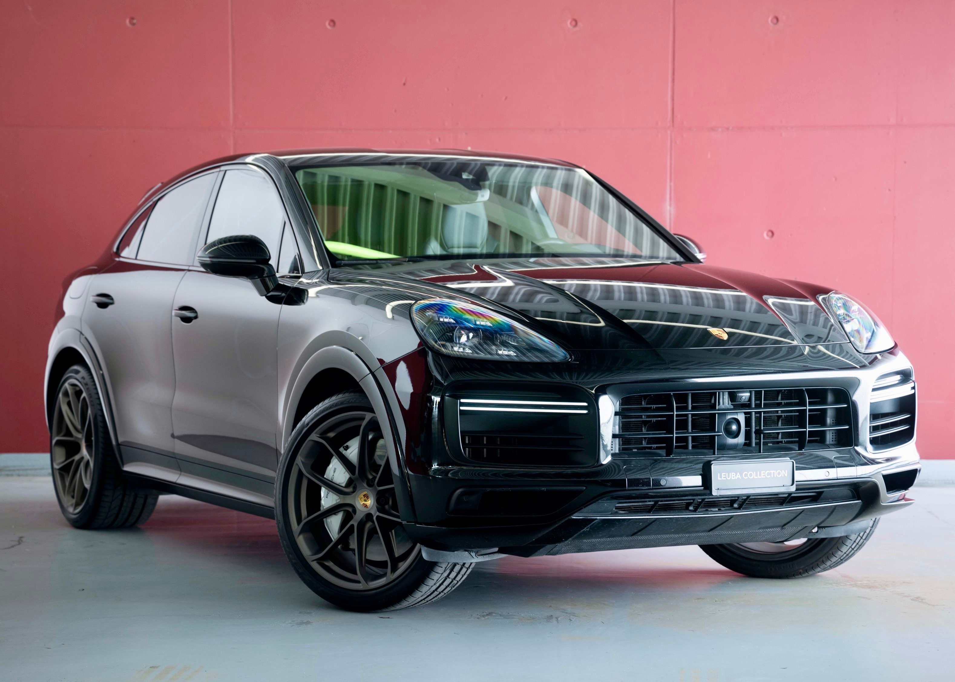 Photo PORSCHE CAYENNE Cayenne Turbo Coupé (2nd hand, full Porsche history)