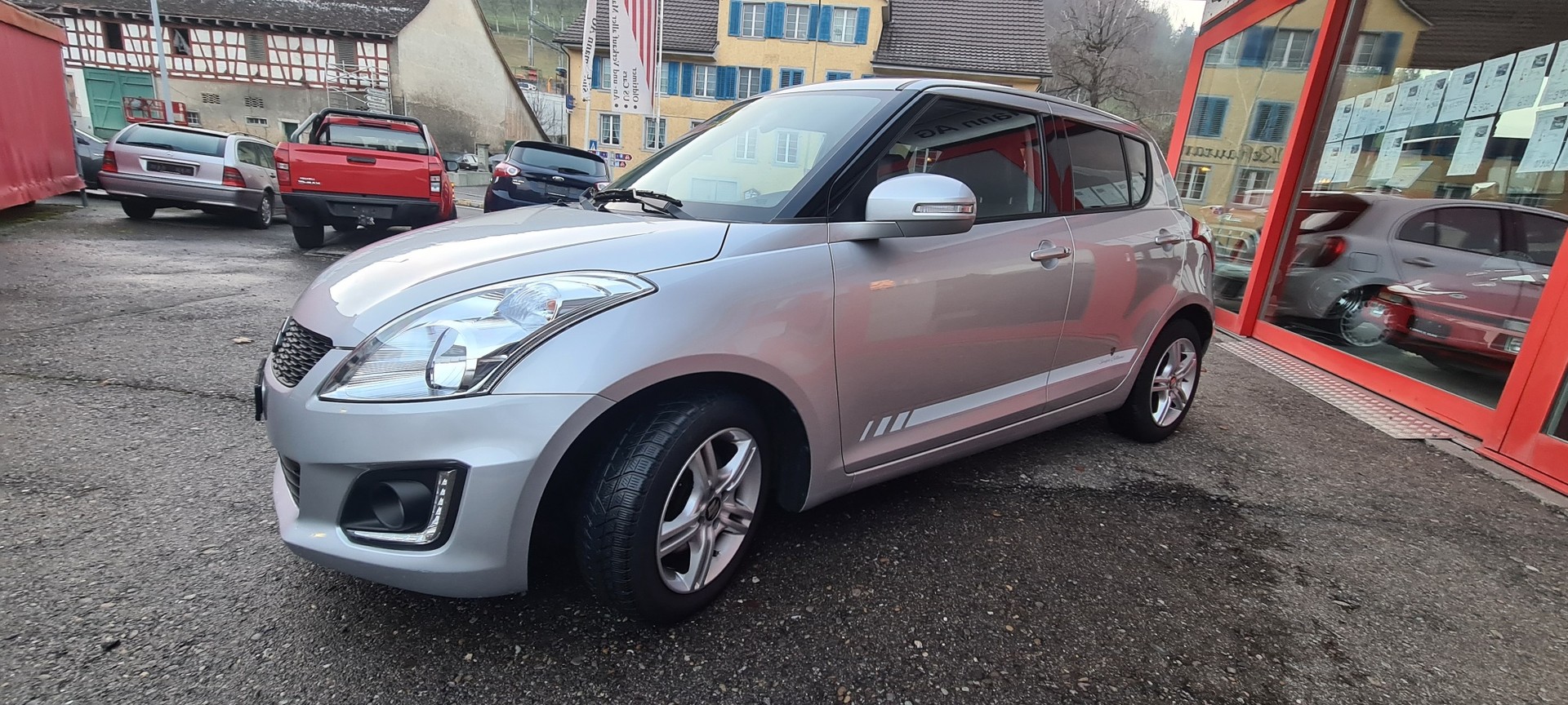 SUZUKI Swift 1.2i 16V Sergio Cellano Automatic-showroom-element-3