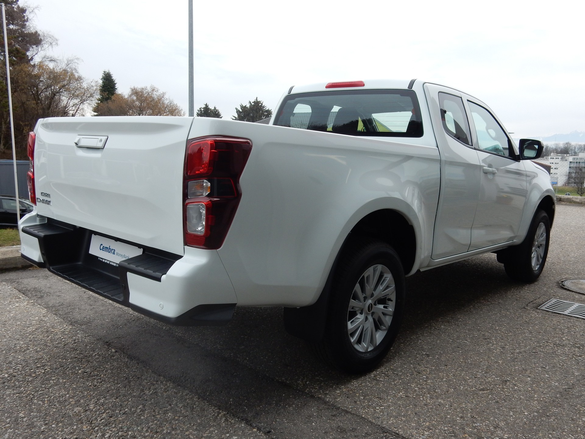 ISUZU D-MAX 1.9 SpaceCab N60BB+ 4x4 AT-showroom-element-2