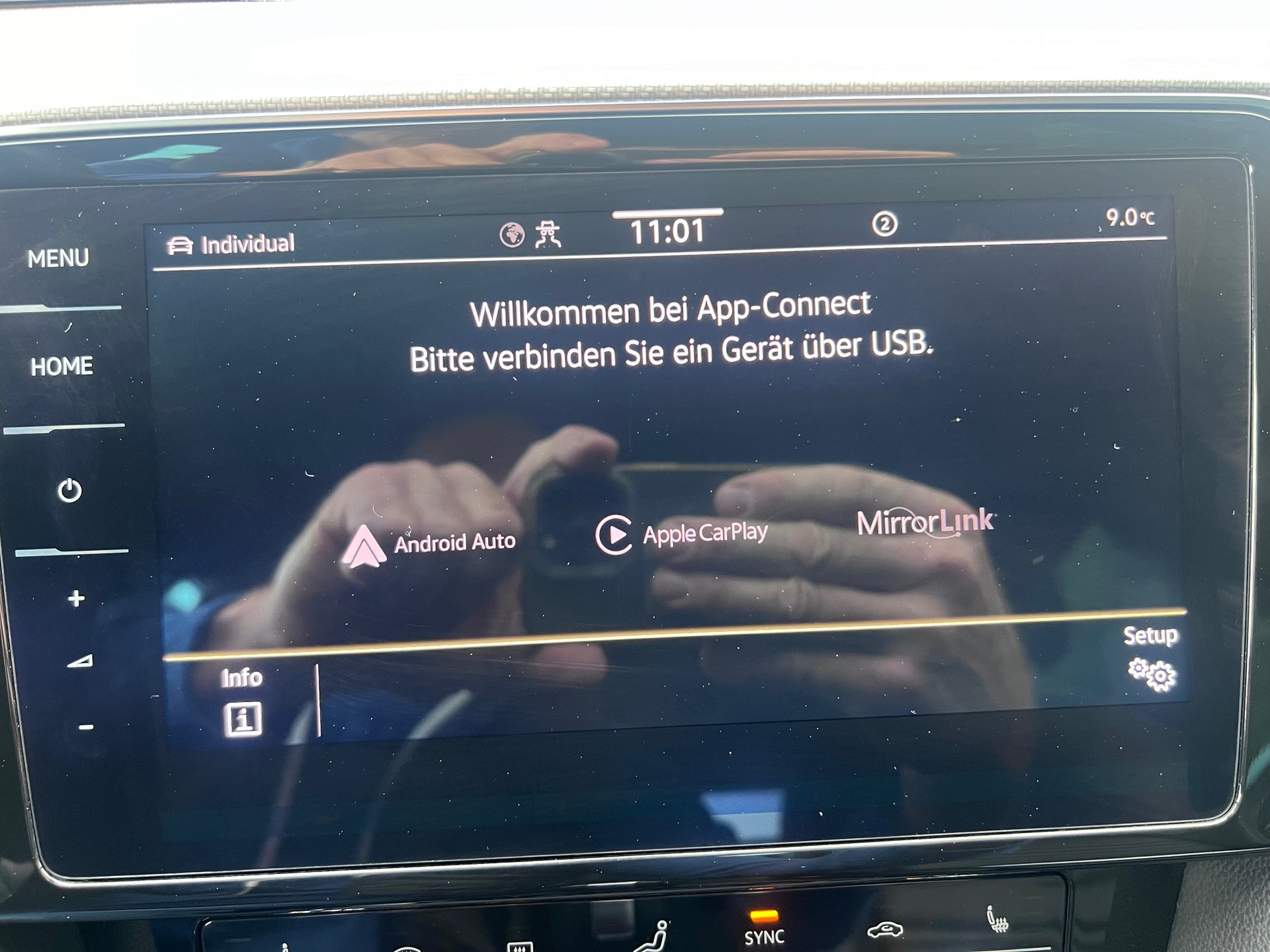 VW Passat Variant 2.0 TSI R-Line 4Motion DSG-image-15