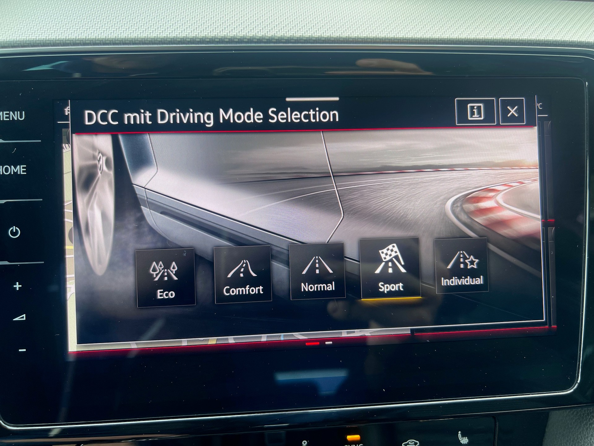 VW Passat Variant 2.0 TSI R-Line 4Motion DSG-image-13