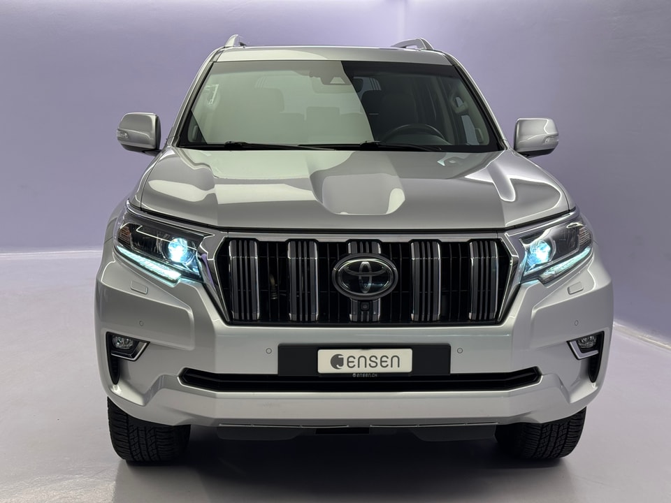 Land Cruiser 2.8 D 200 Style AWD