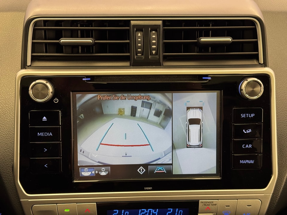 Land Cruiser 2.8 D 200 Style AWD