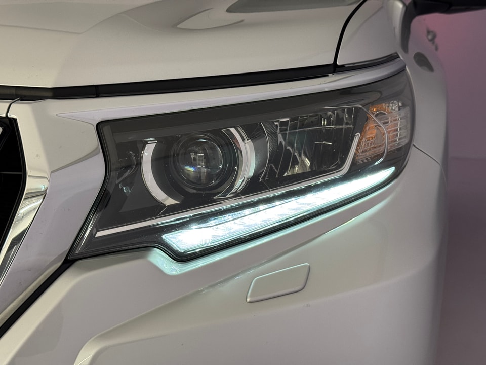 Land Cruiser 2.8 D 200 Style AWD