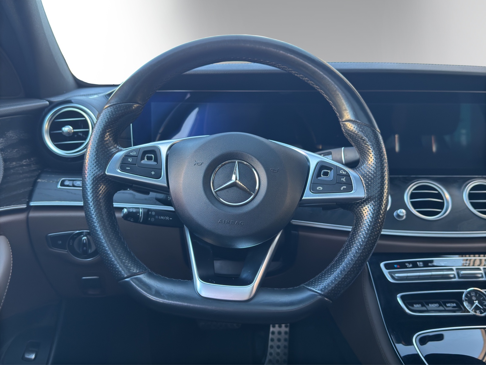 Image MERCEDES-BENZ E-43-AMG E 43 AMG 4 Matic