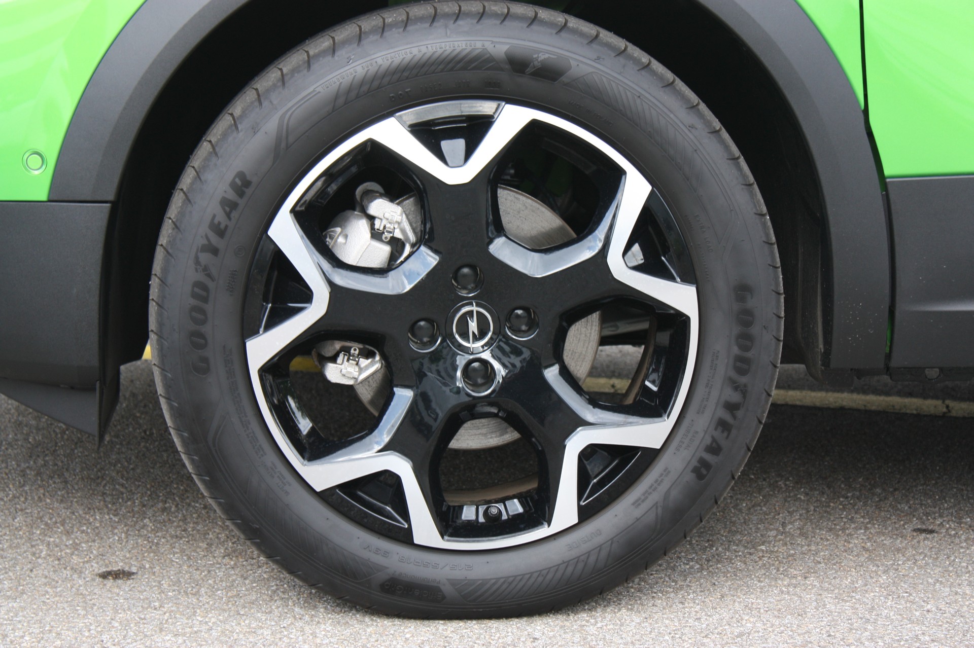 OPEL Mokka e Ultimate-showroom-element-3